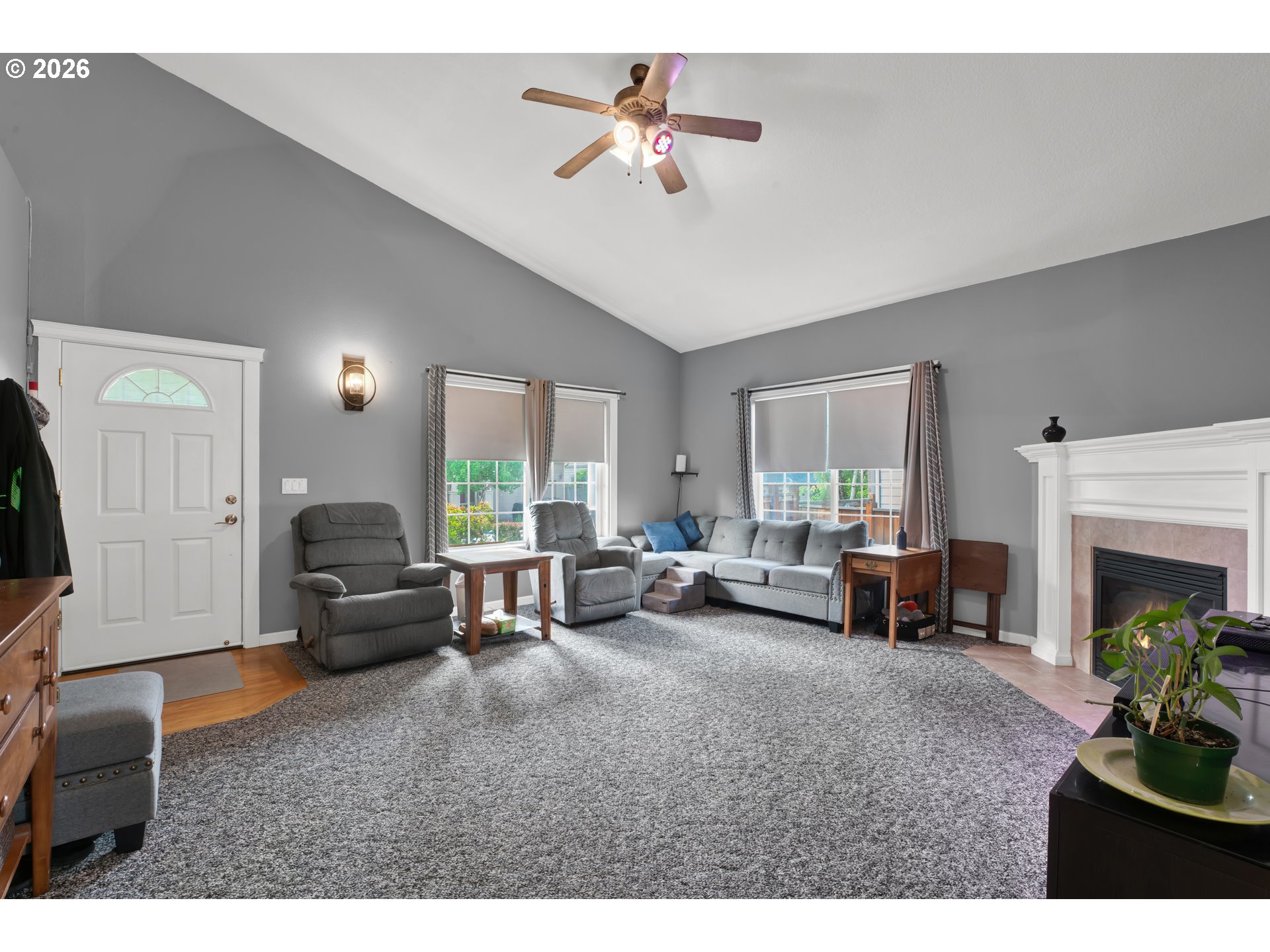 3392 FALCON DR