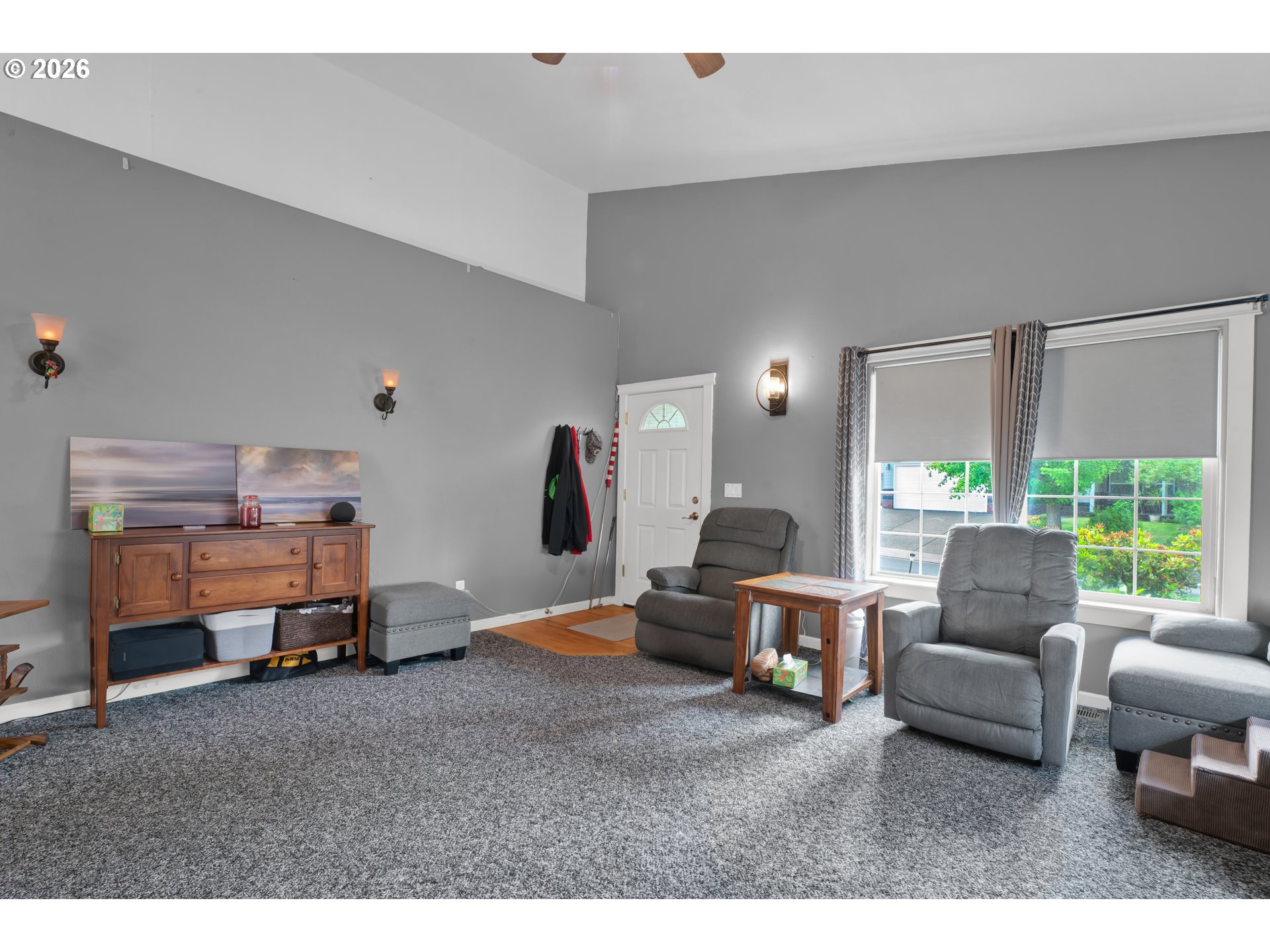 3392 FALCON DR