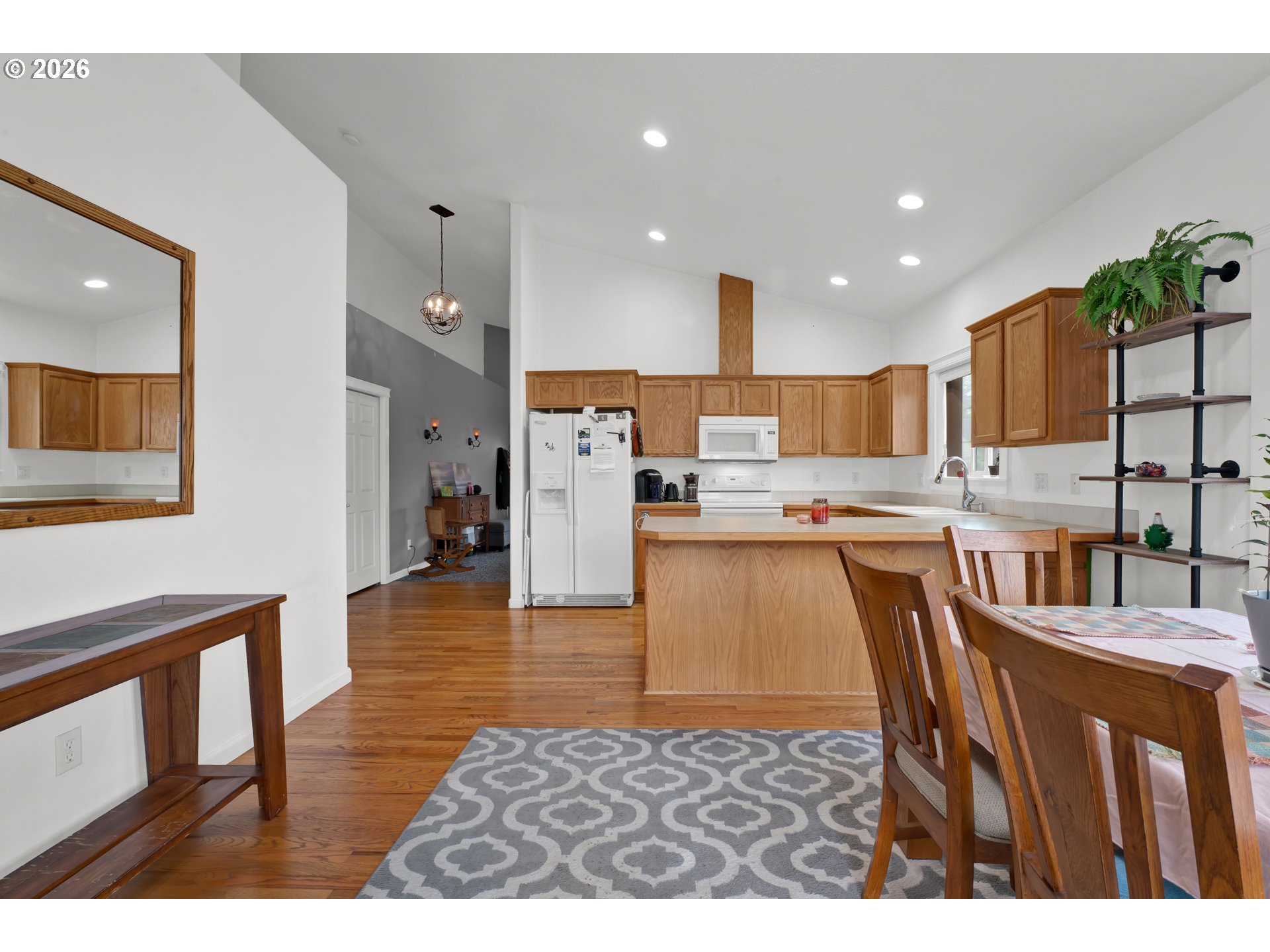3392 FALCON DR