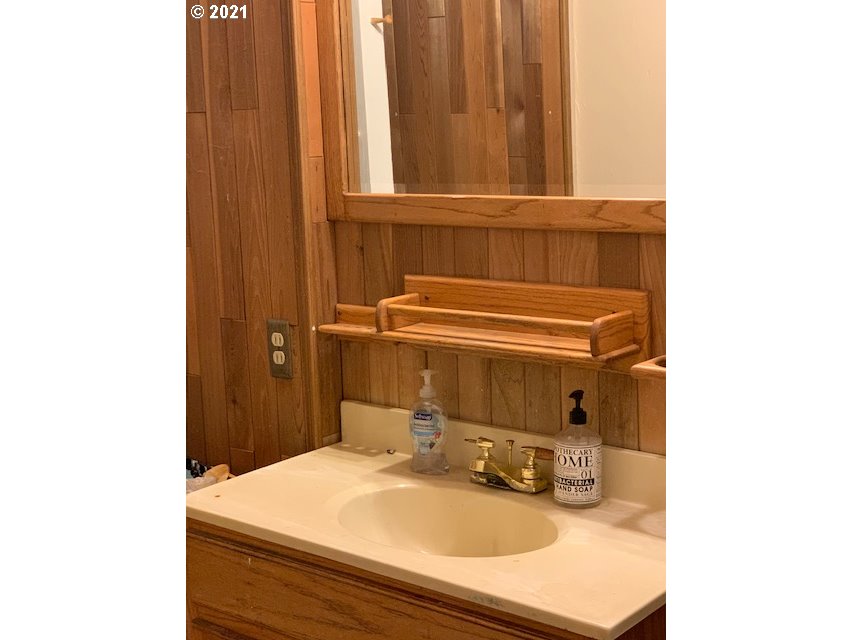 37811 UPPER CAMP CREEK RD