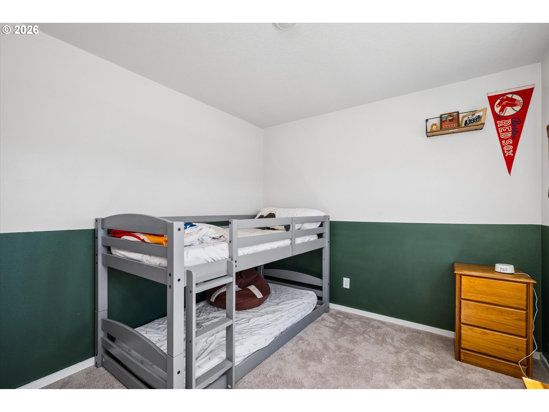 2906 V ST