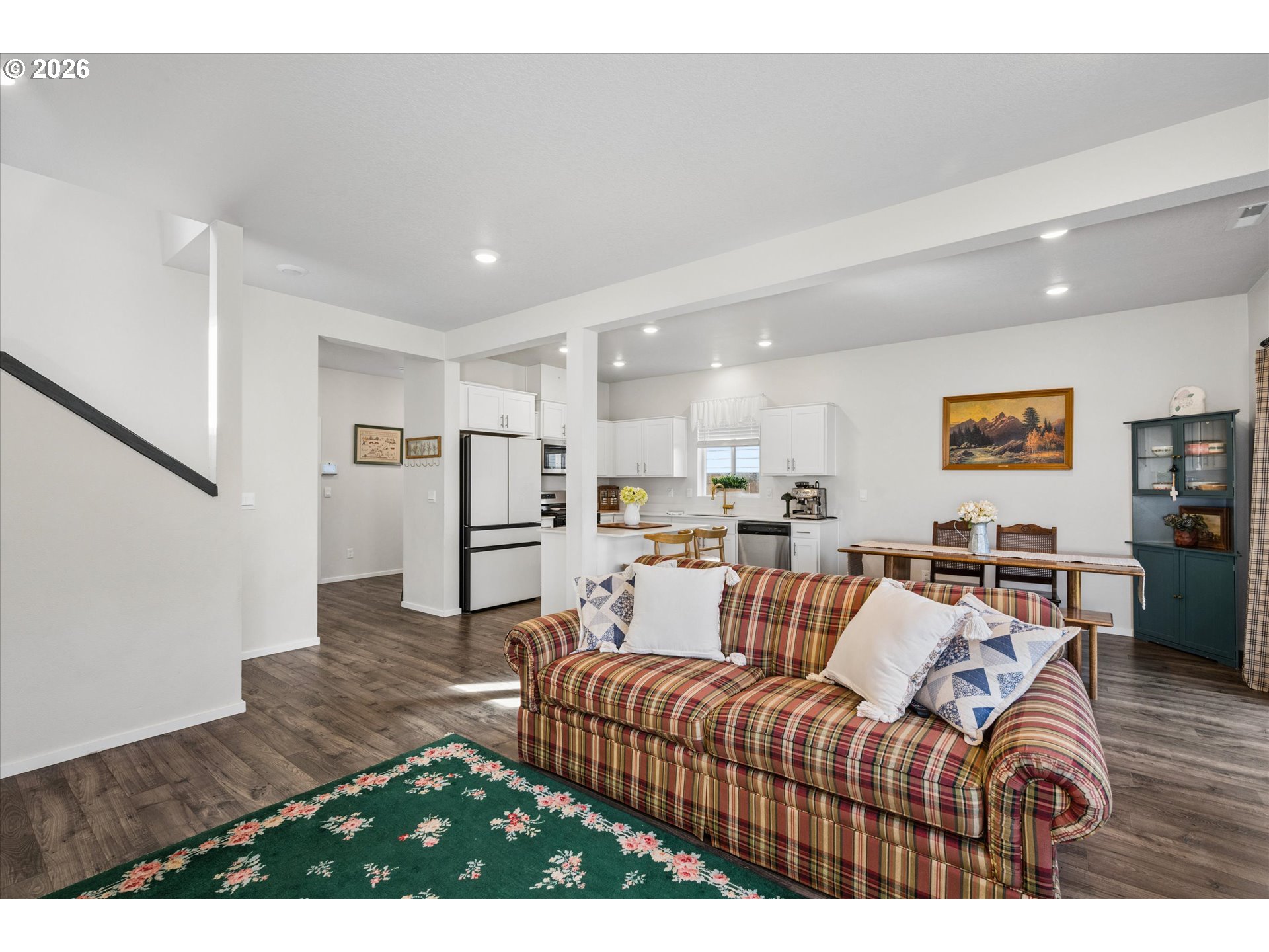2906 V ST