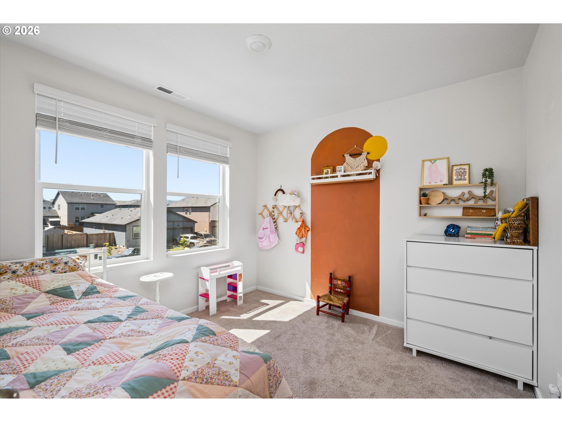 2906 V ST