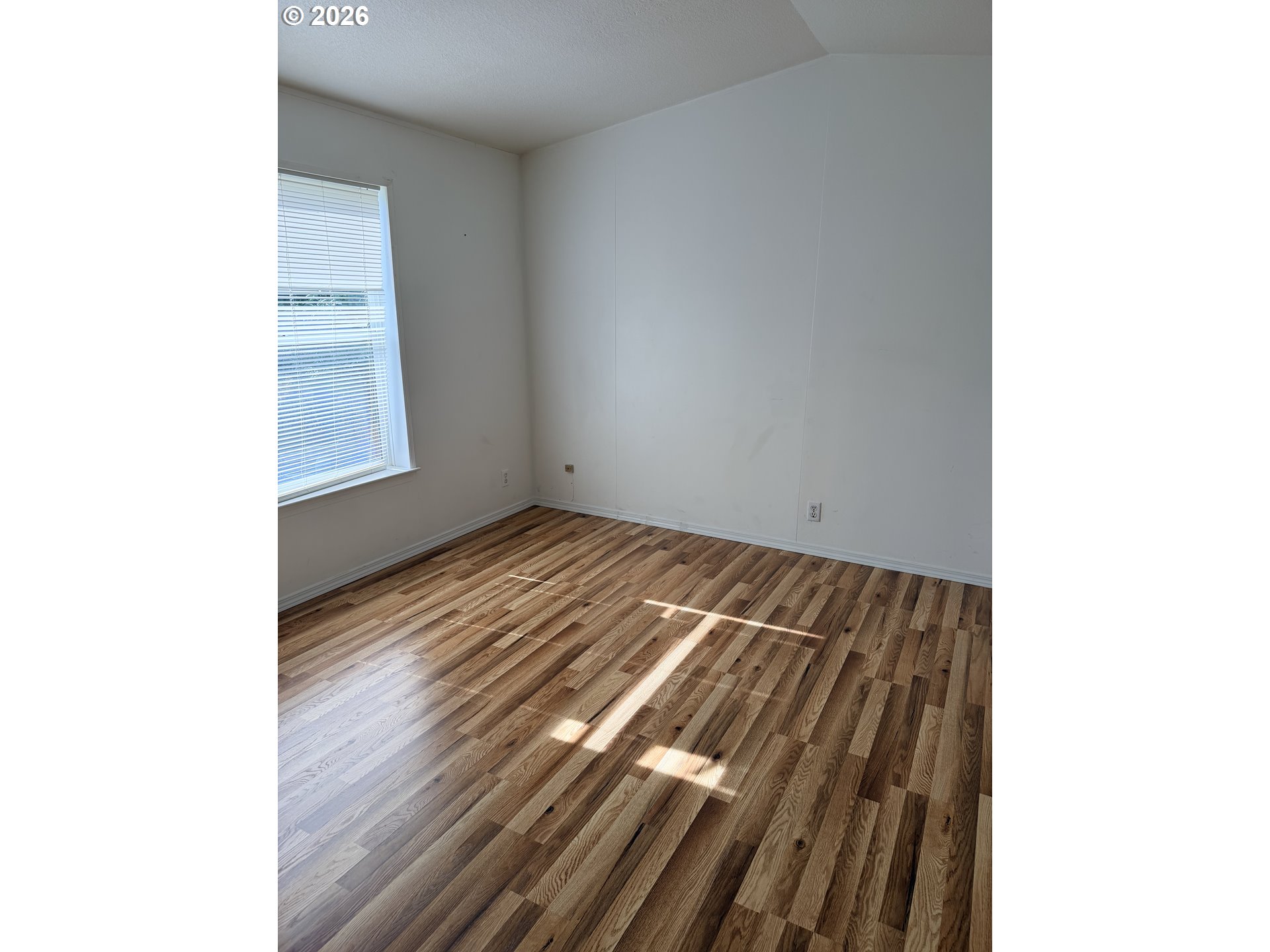 700 N MILL ST 100