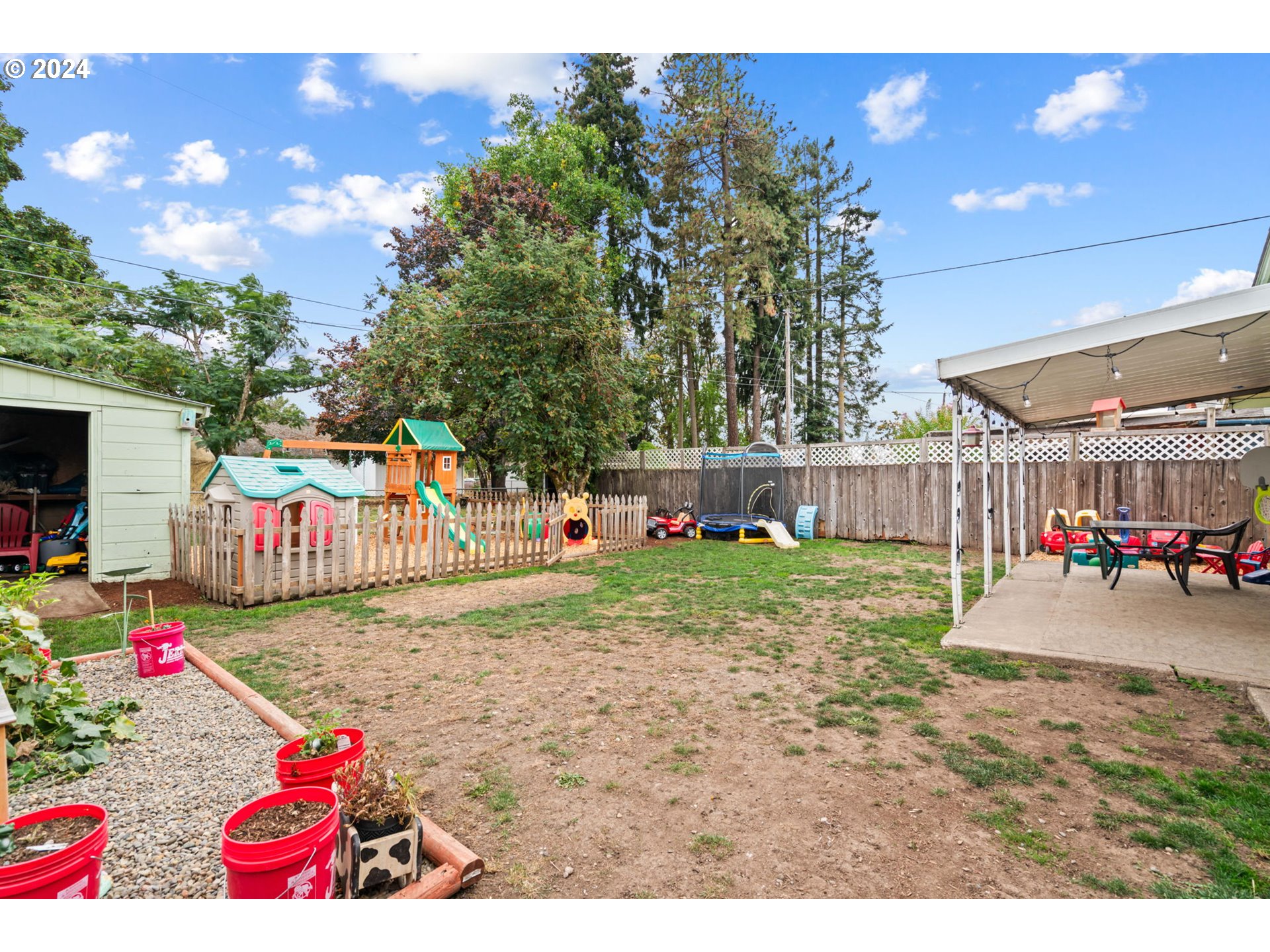 2619 CENTENNIAL BLVD