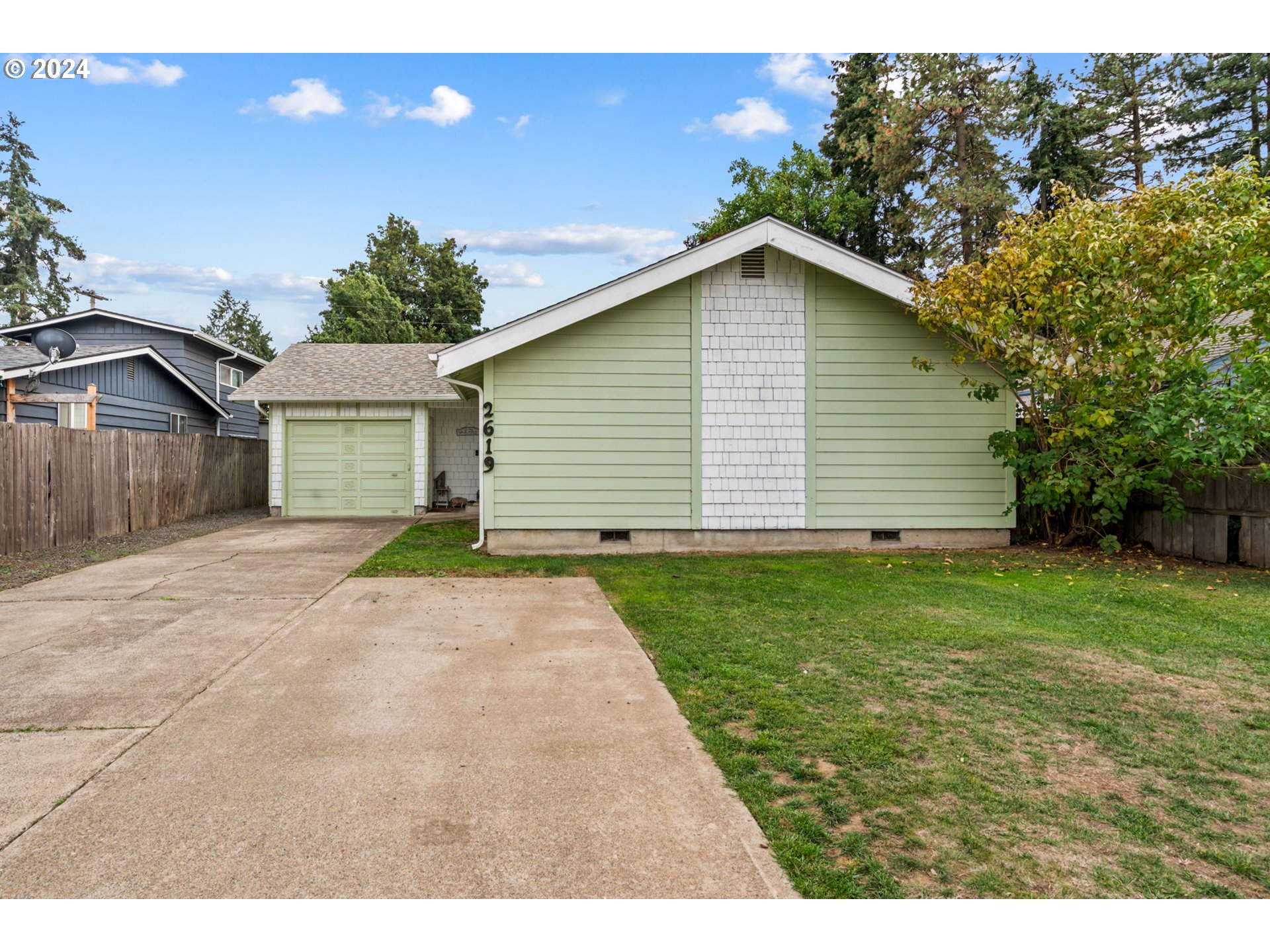 2619 CENTENNIAL BLVD