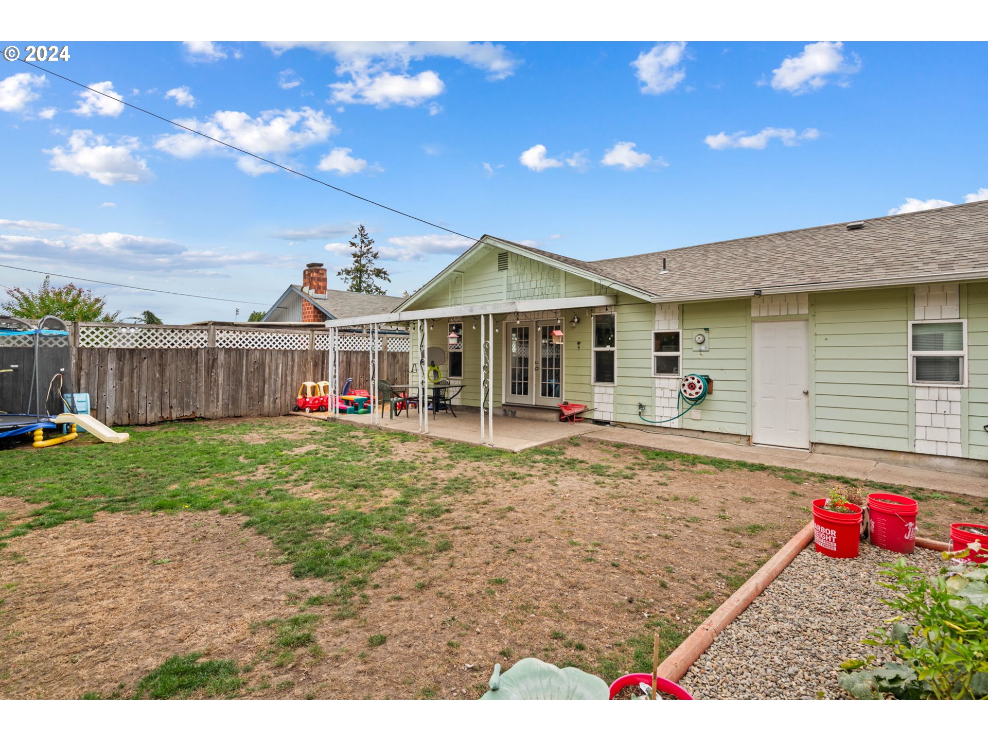 2619 CENTENNIAL BLVD