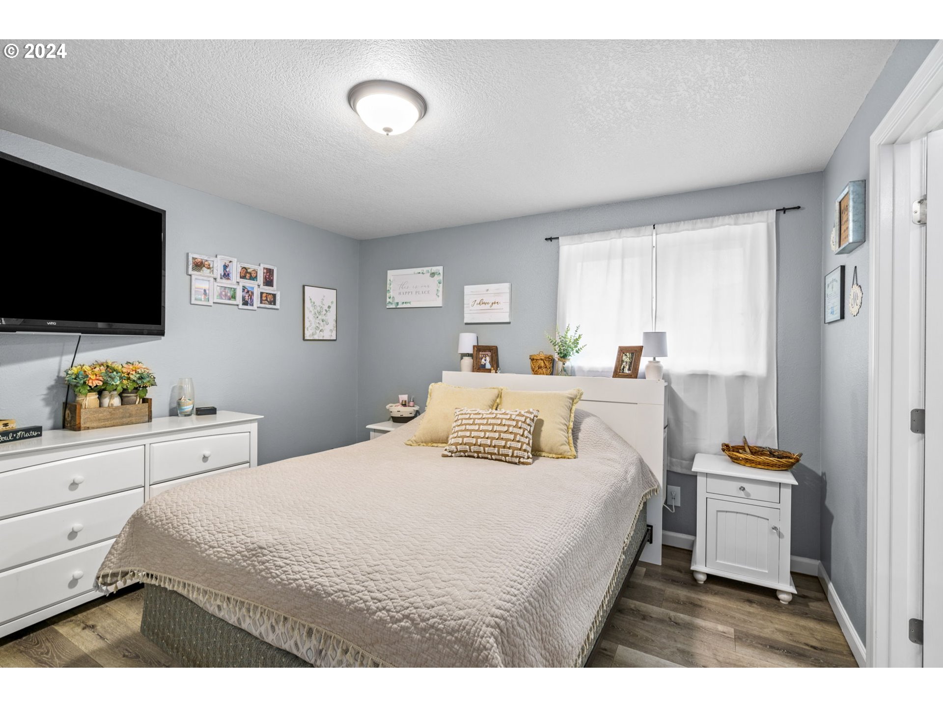 2619 CENTENNIAL BLVD