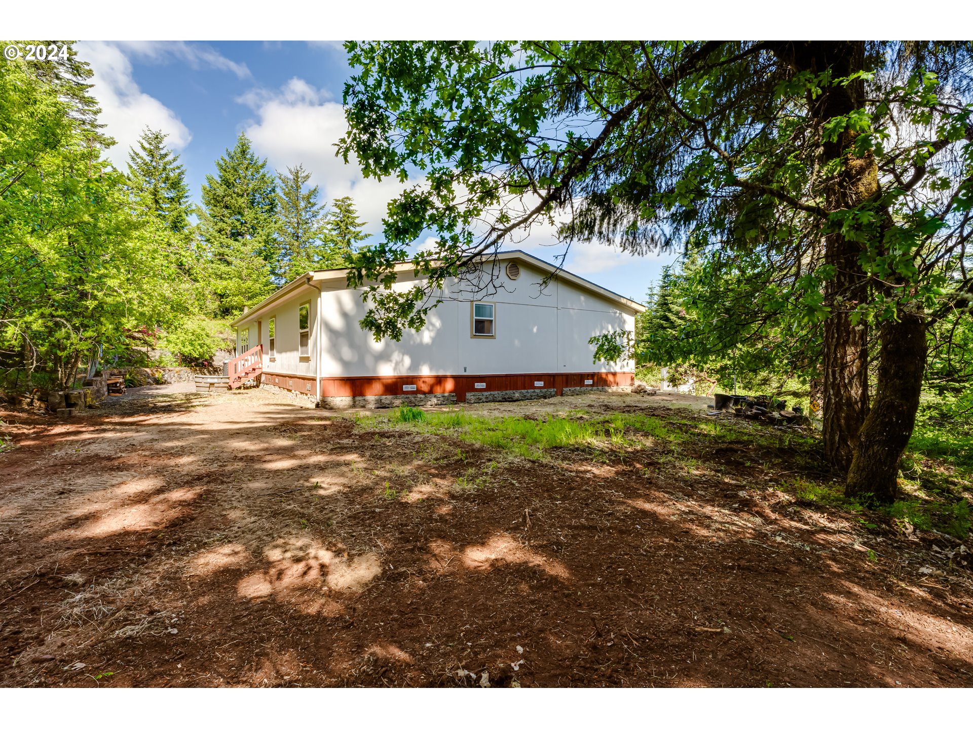 84842 S WILLAMETTE ST