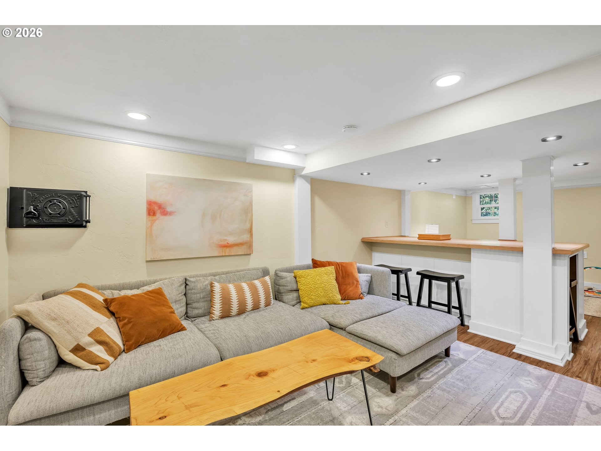 39 ASH ST