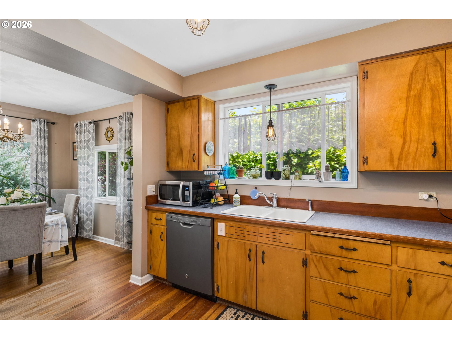 41987 HOLDEN CREEK LN