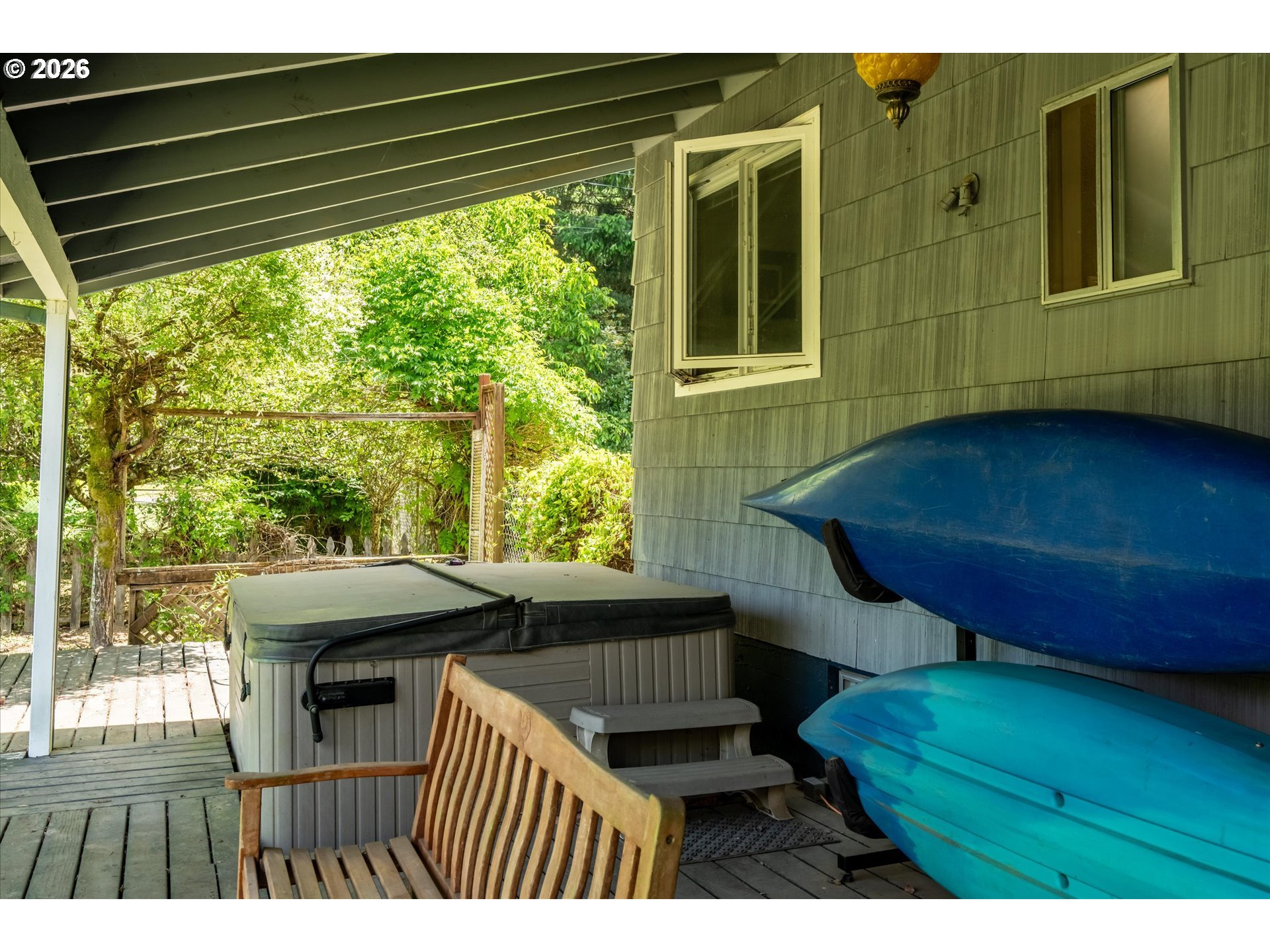 41987 HOLDEN CREEK LN