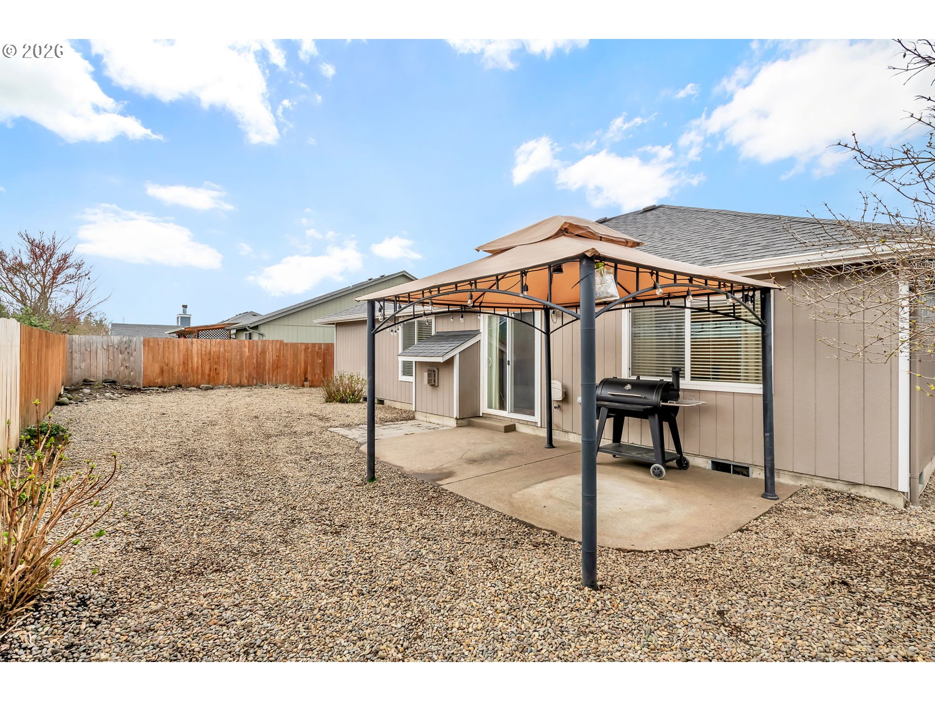41 SANDALWOOD LOOP