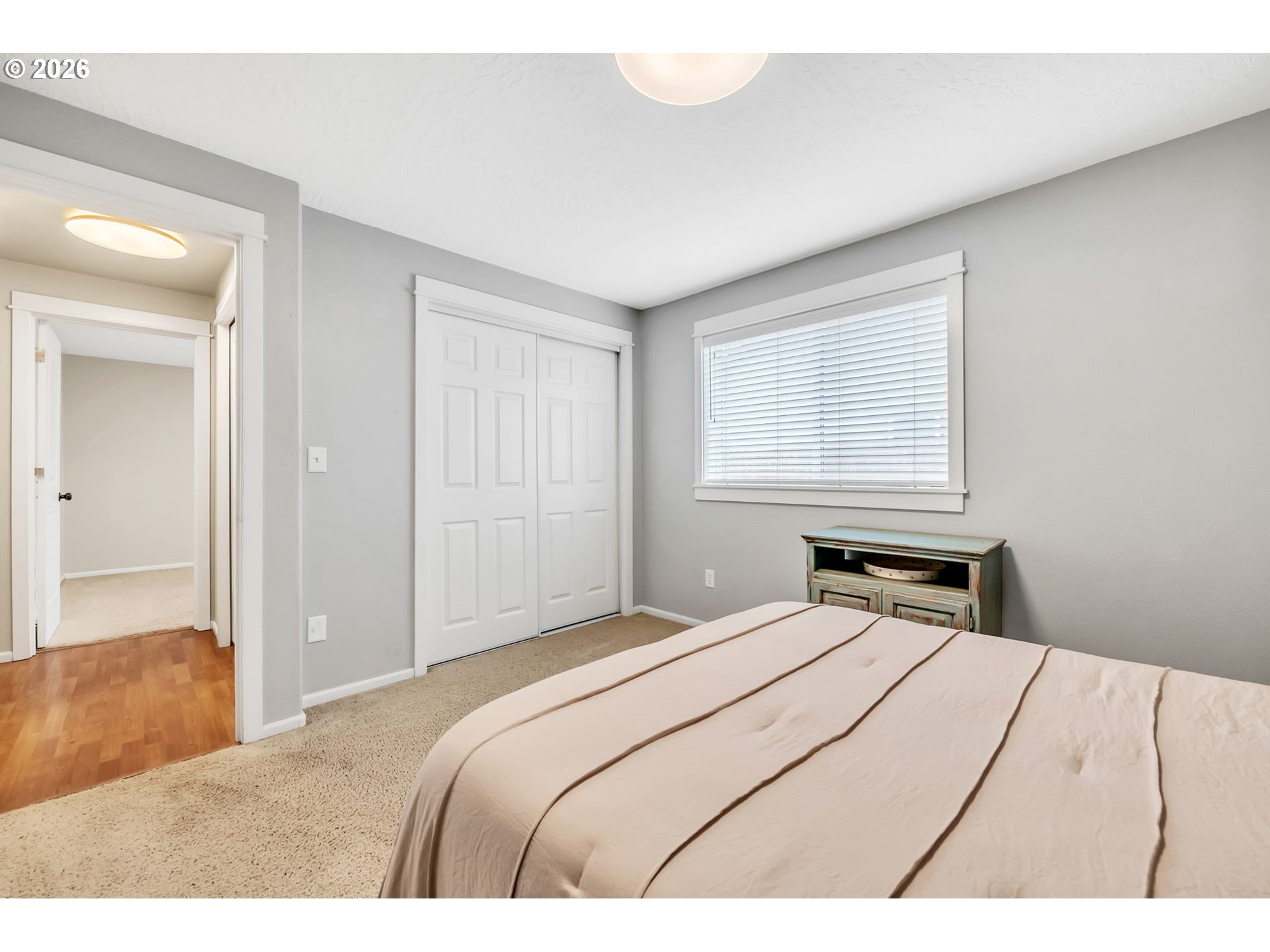 41 SANDALWOOD LOOP