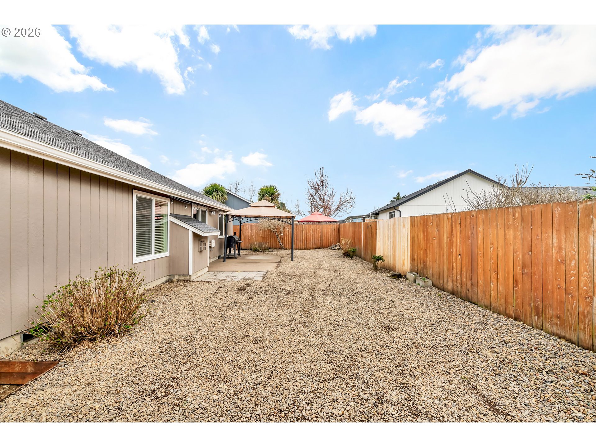 41 SANDALWOOD LOOP