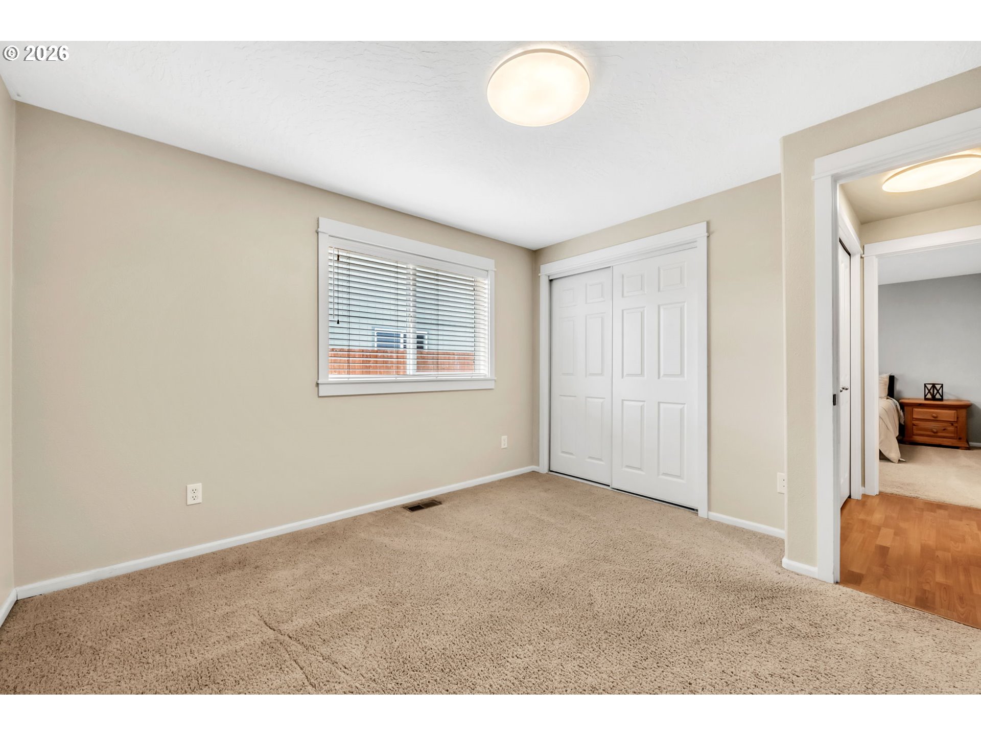 41 SANDALWOOD LOOP