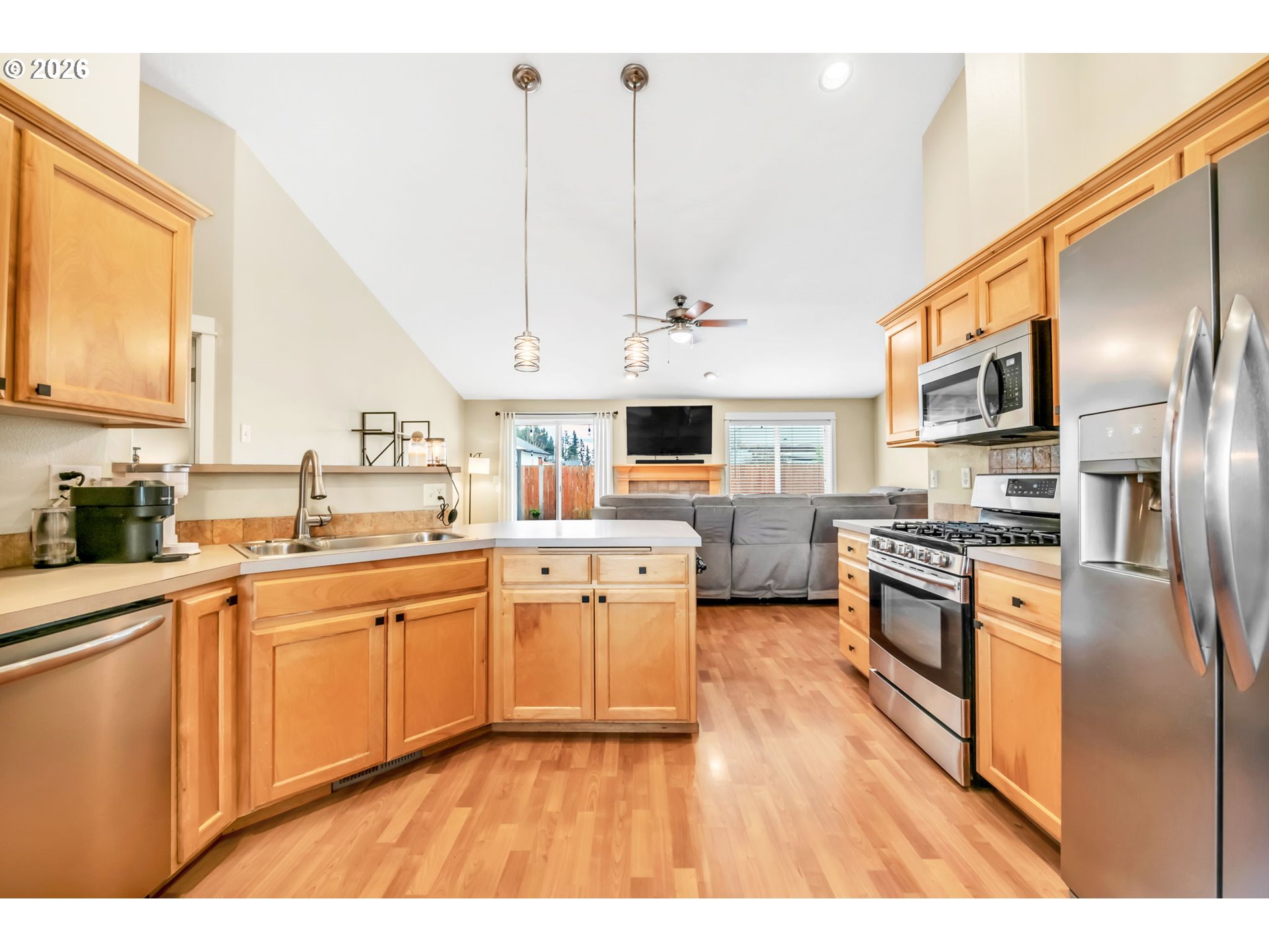 41 SANDALWOOD LOOP