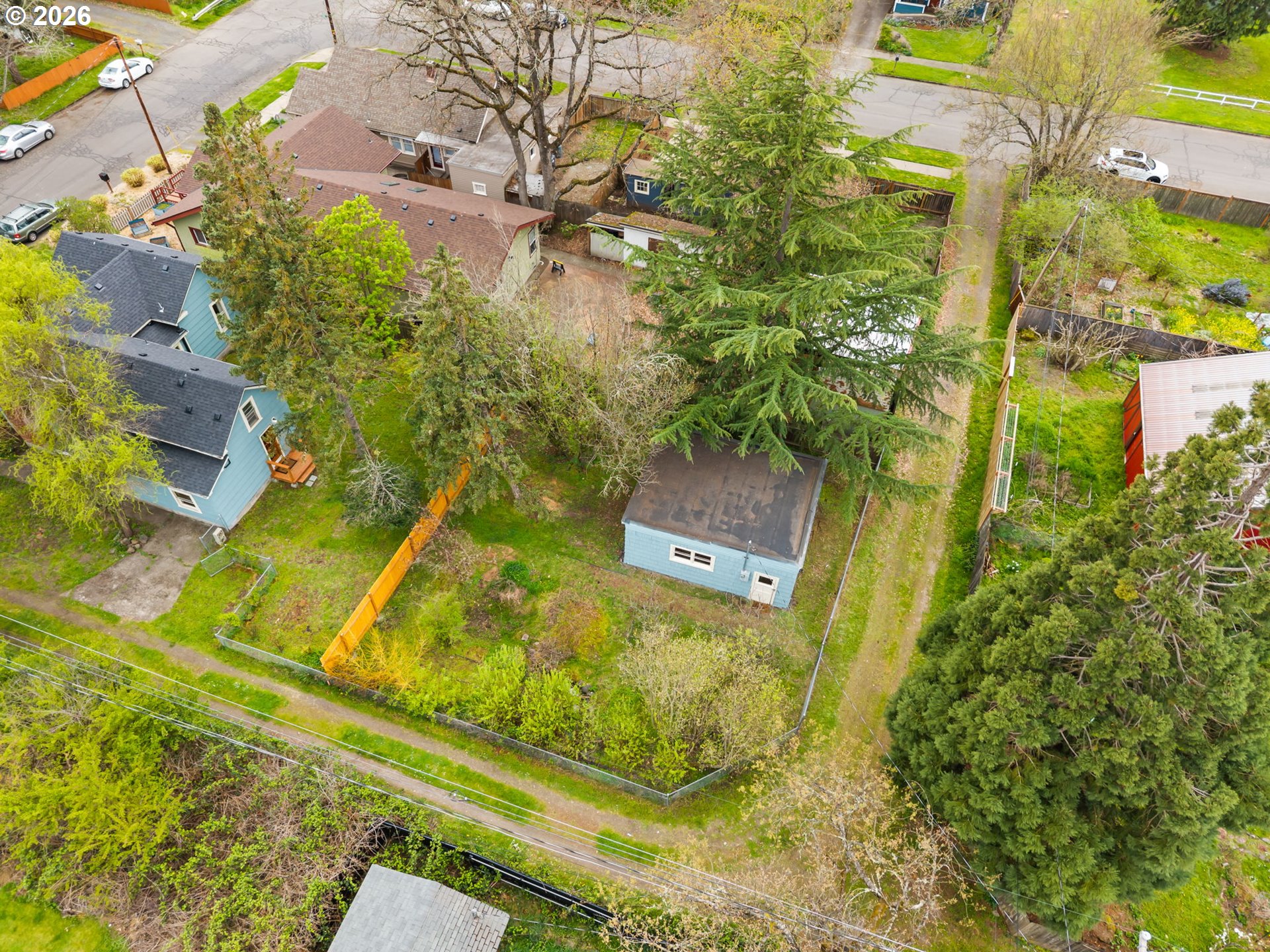 W 15th AVE Lot B