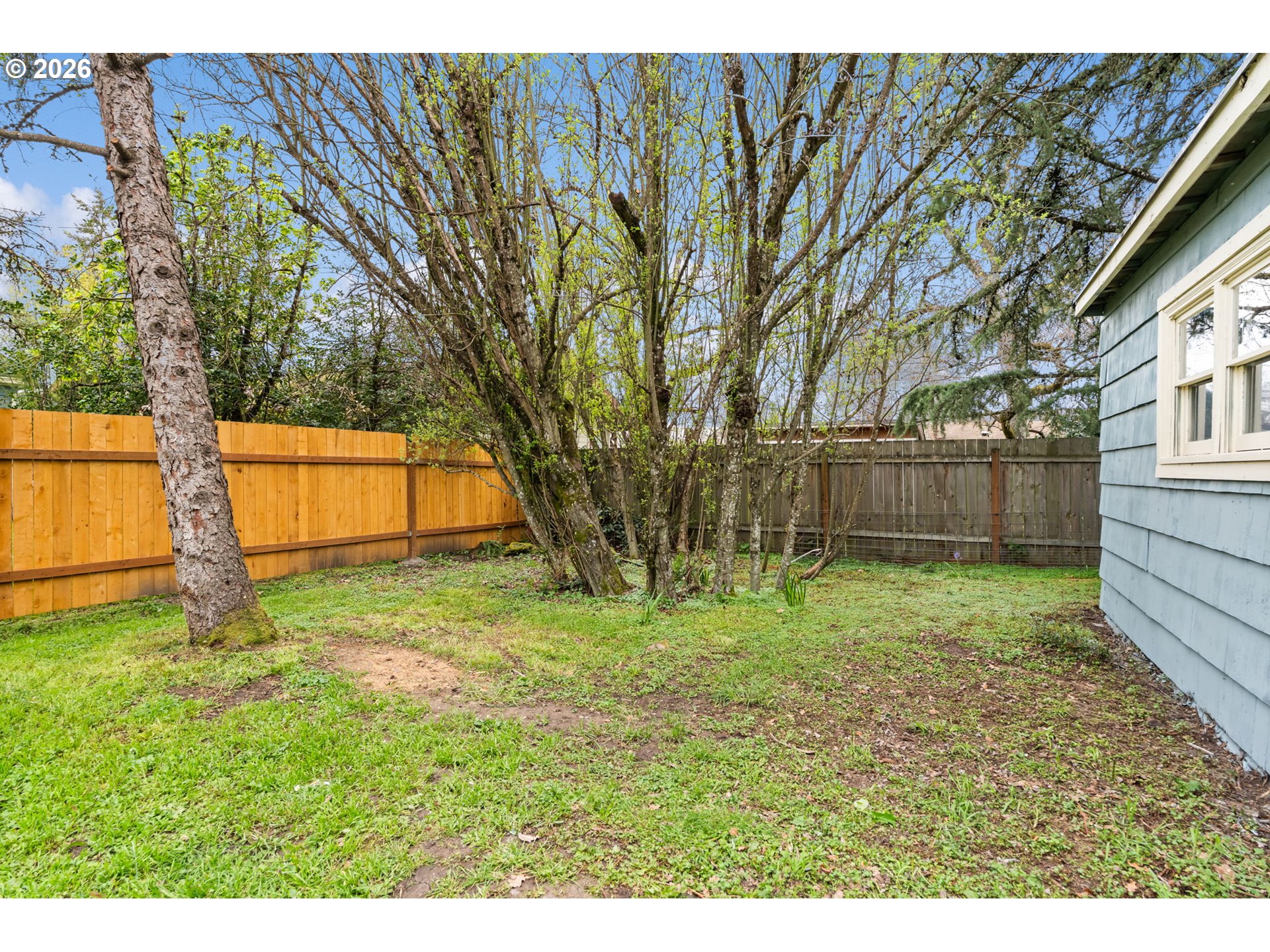 W 15th AVE Lot B
