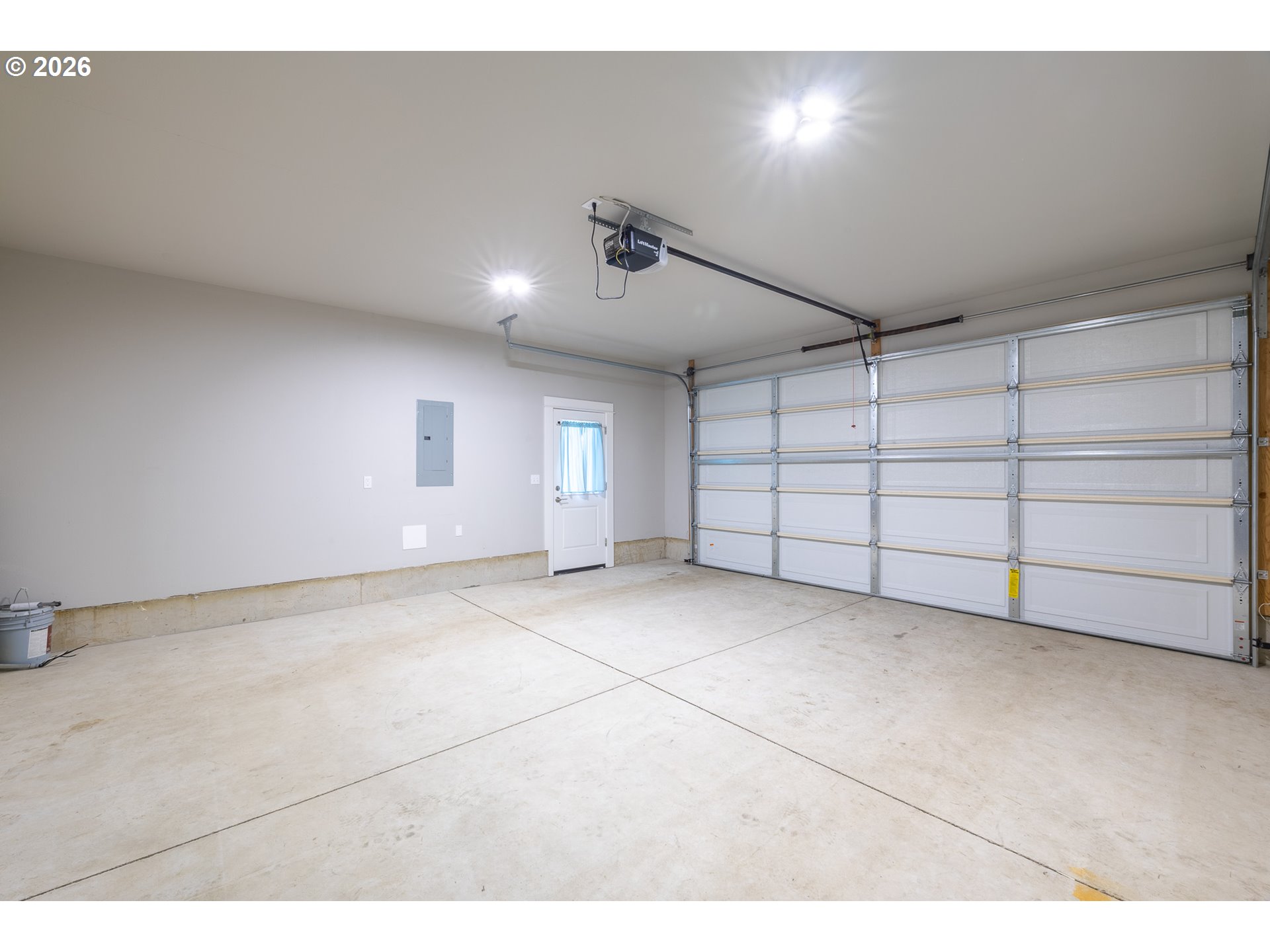 160 BRAXTON CT