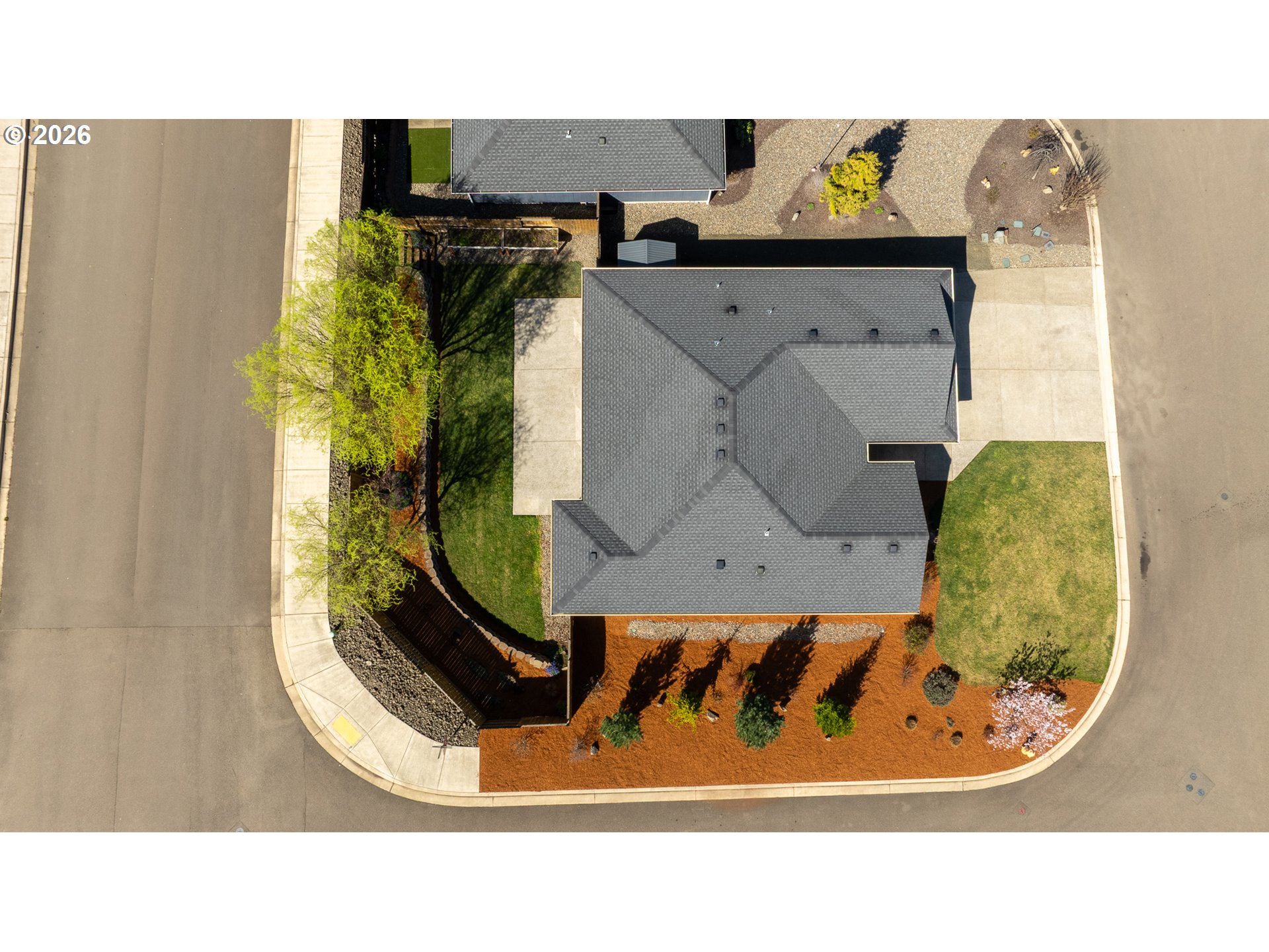 160 BRAXTON CT