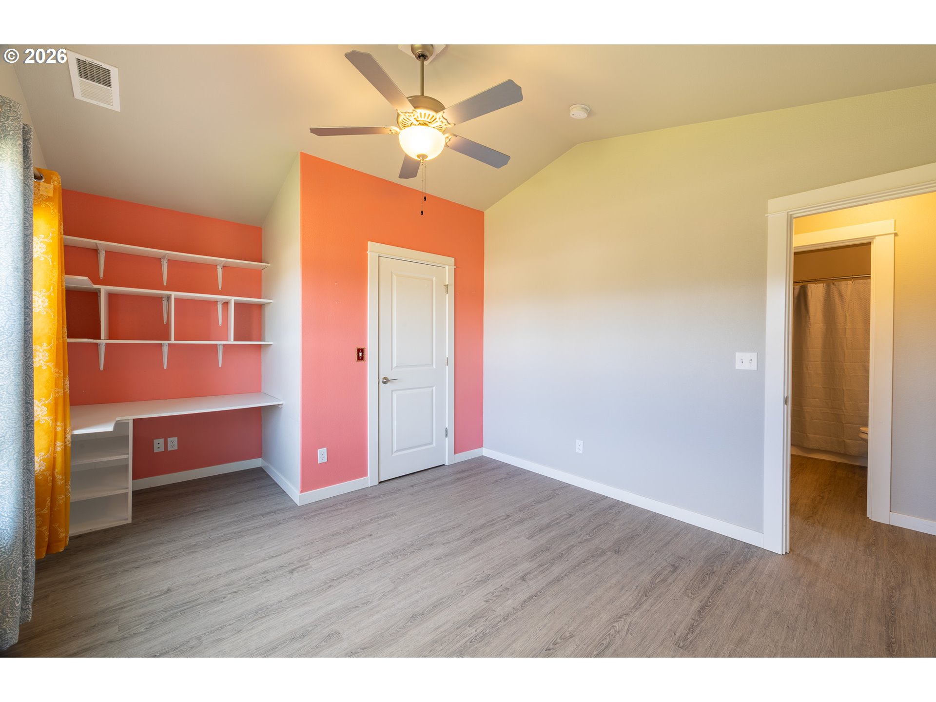 160 BRAXTON CT