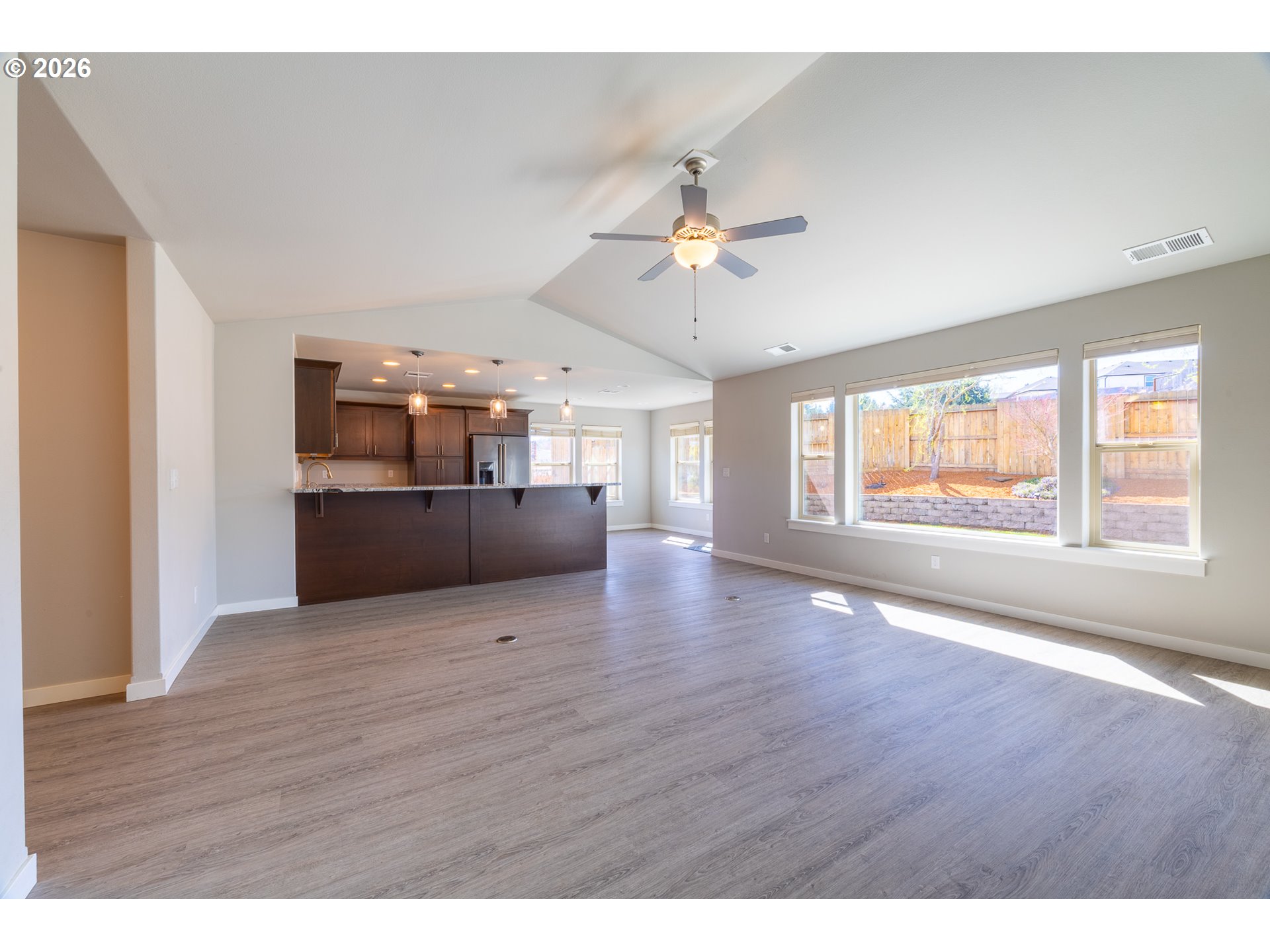 160 BRAXTON CT