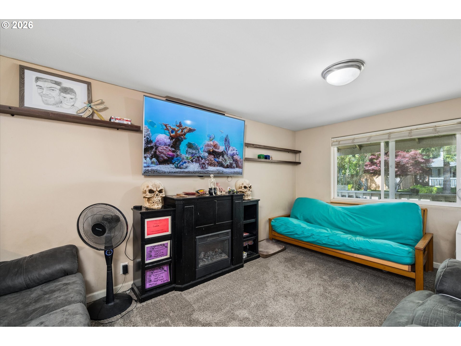 995 KINTZLEY AVE