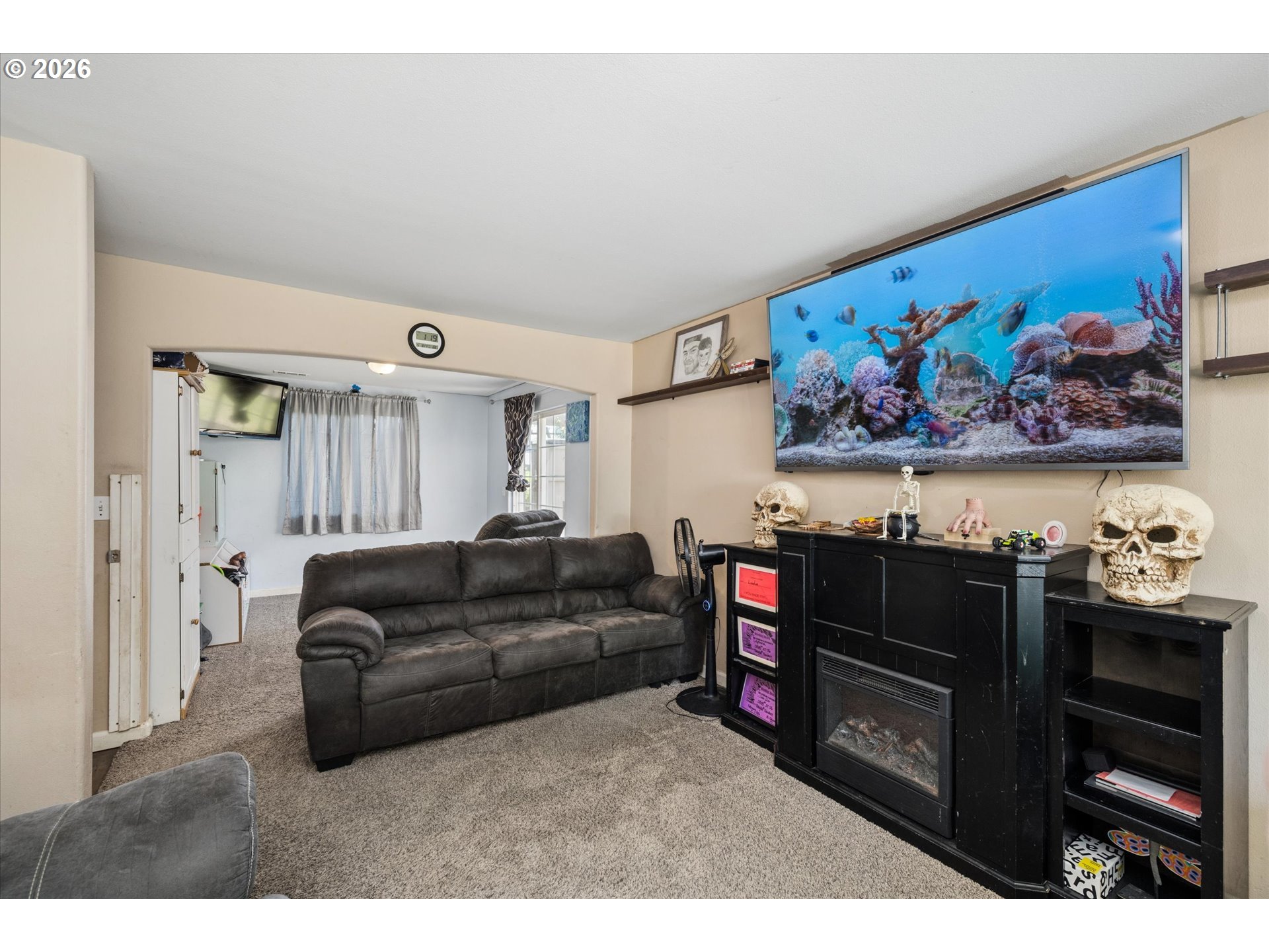 995 KINTZLEY AVE