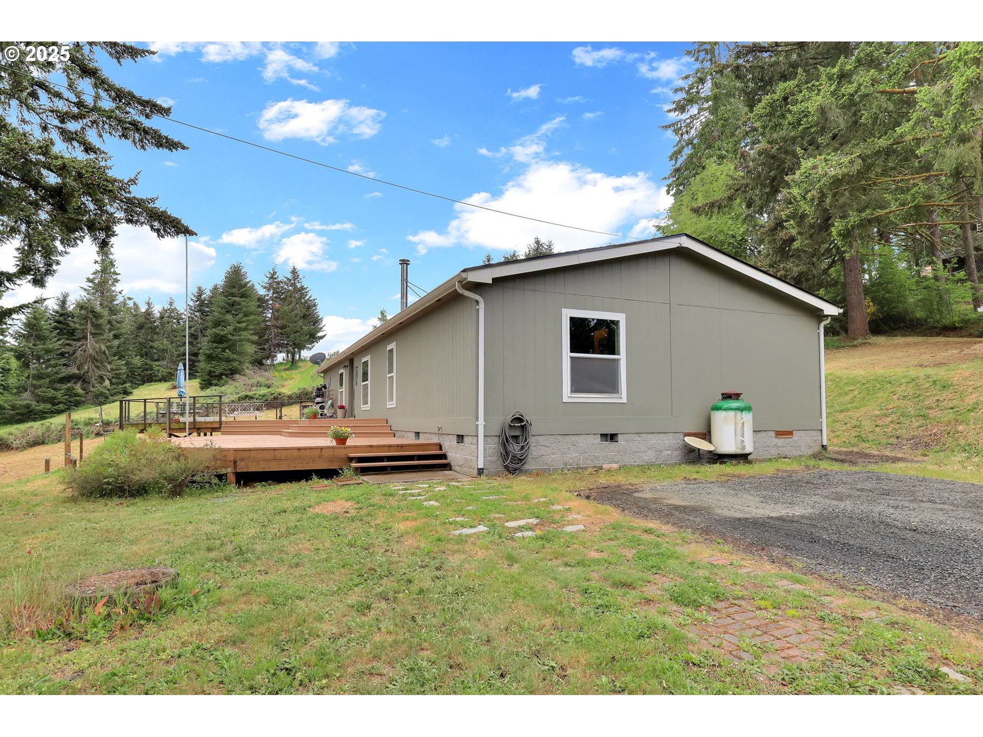 27840 BERRY HILL WAY