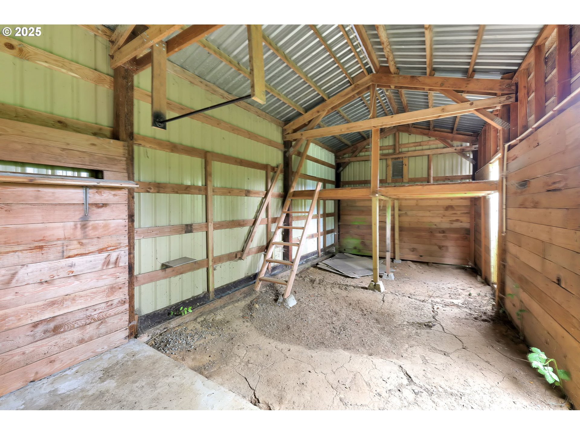 27840 BERRY HILL WAY