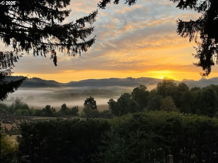 27840 BERRY HILL WAY