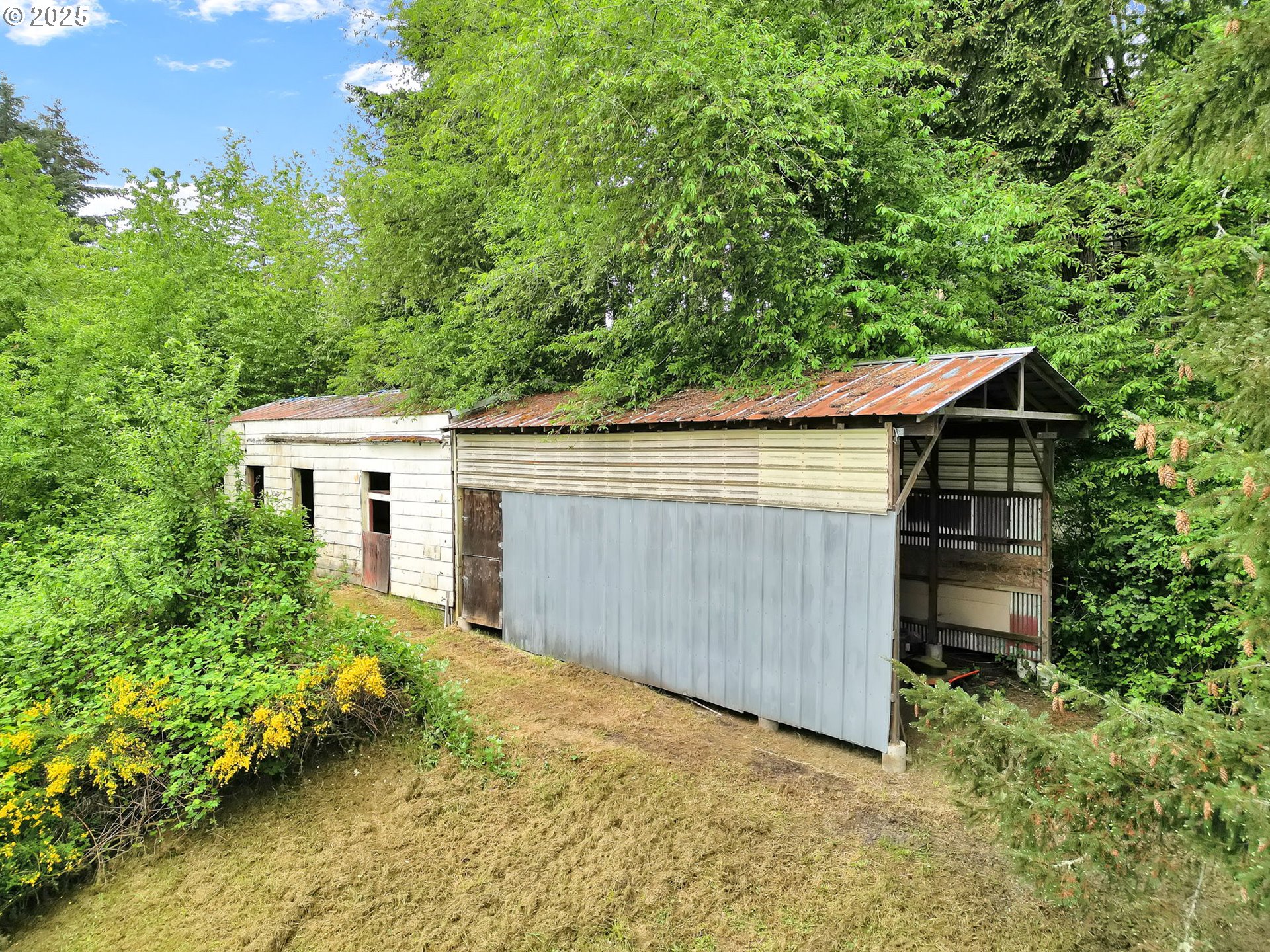 27840 BERRY HILL WAY