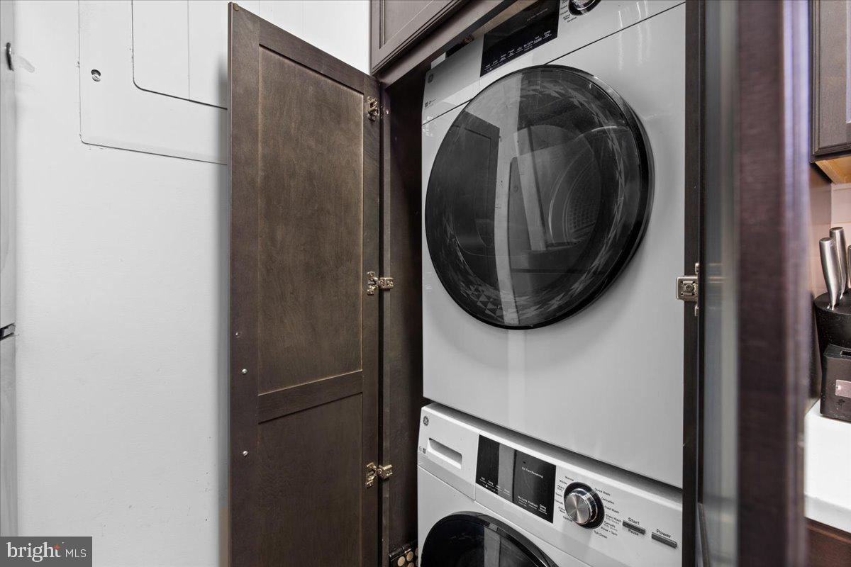 Foggy Bottom - 1 bed Condo + Private Patio