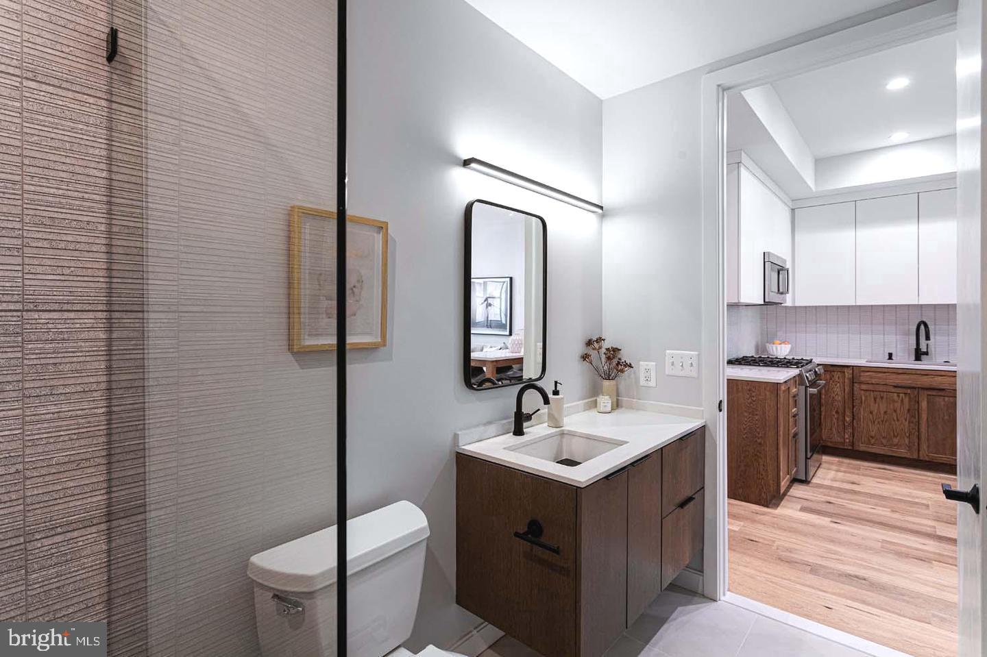 2525 PENNSYLVANIA AVE NW #303