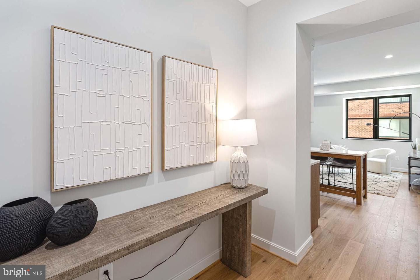 2525 PENNSYLVANIA AVE NW #303