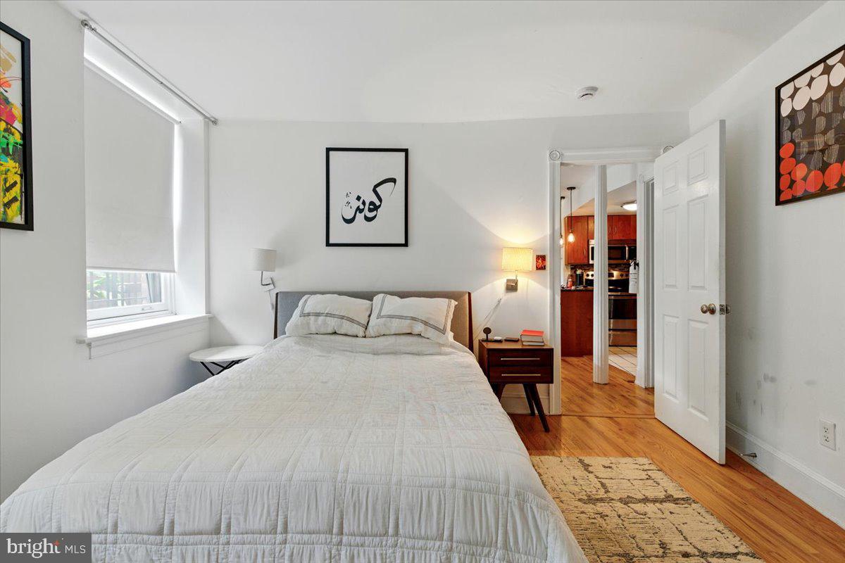 901 SOUTH CAROLINA SE #3