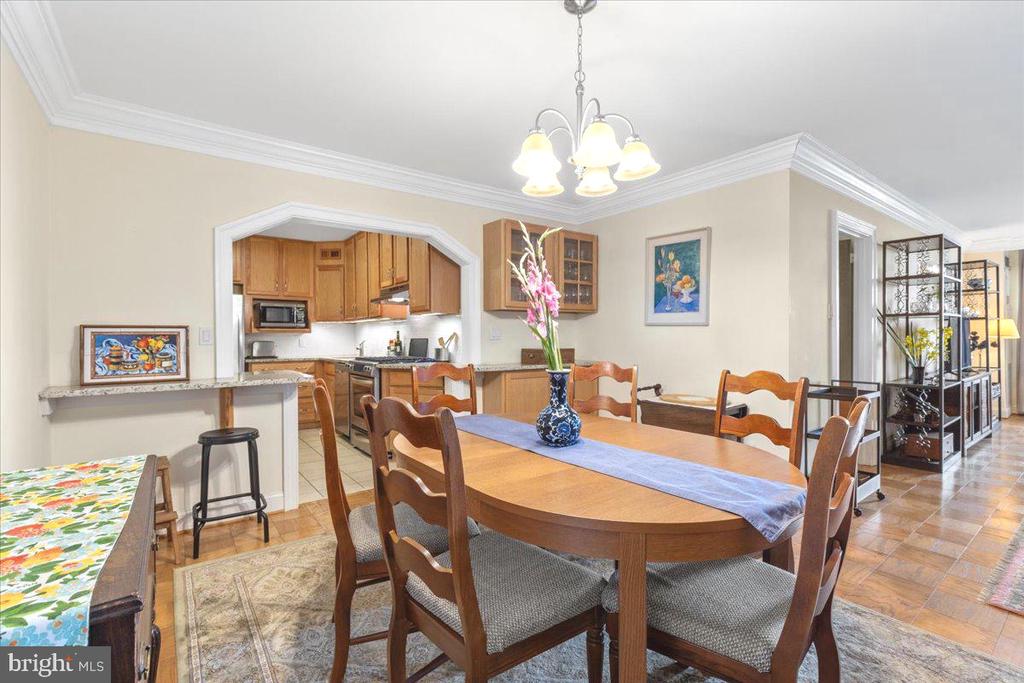 5101 RIVER RD #1506