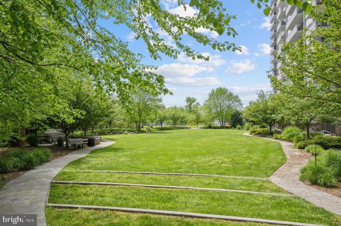 5101 RIVER ROAD 1506