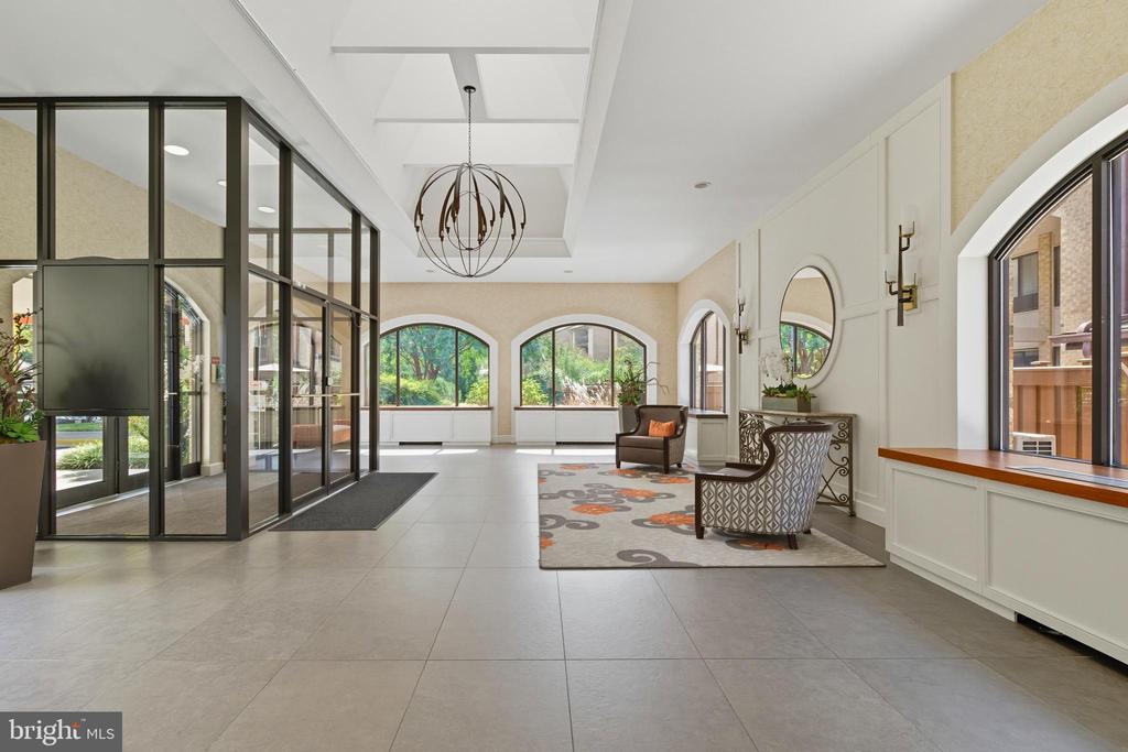 11430 STRAND DRIVE Unit: R-203