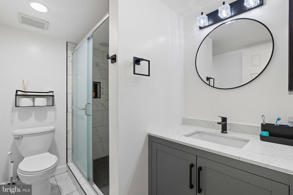 11430 STRAND DRIVE Unit: R-203