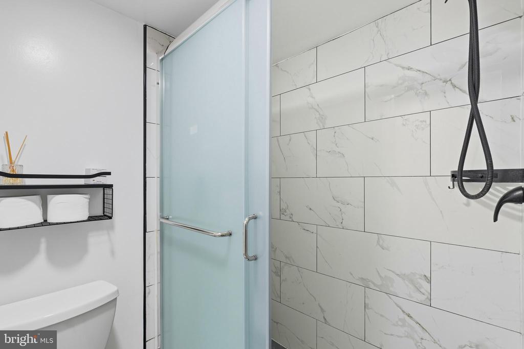 11430 STRAND DRIVE Unit: R-203