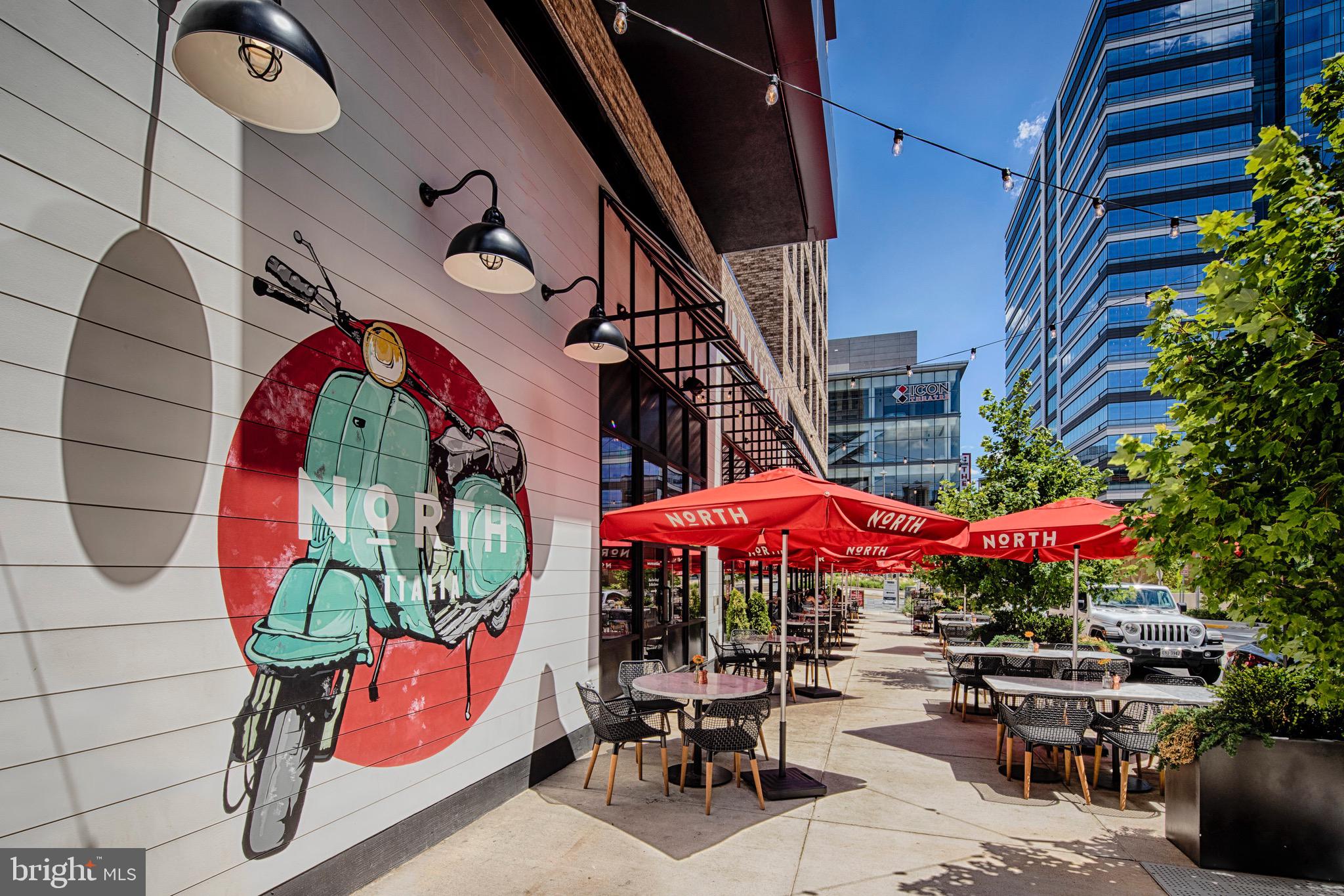 1808 OLD MEADOW ROAD Unit: 1405