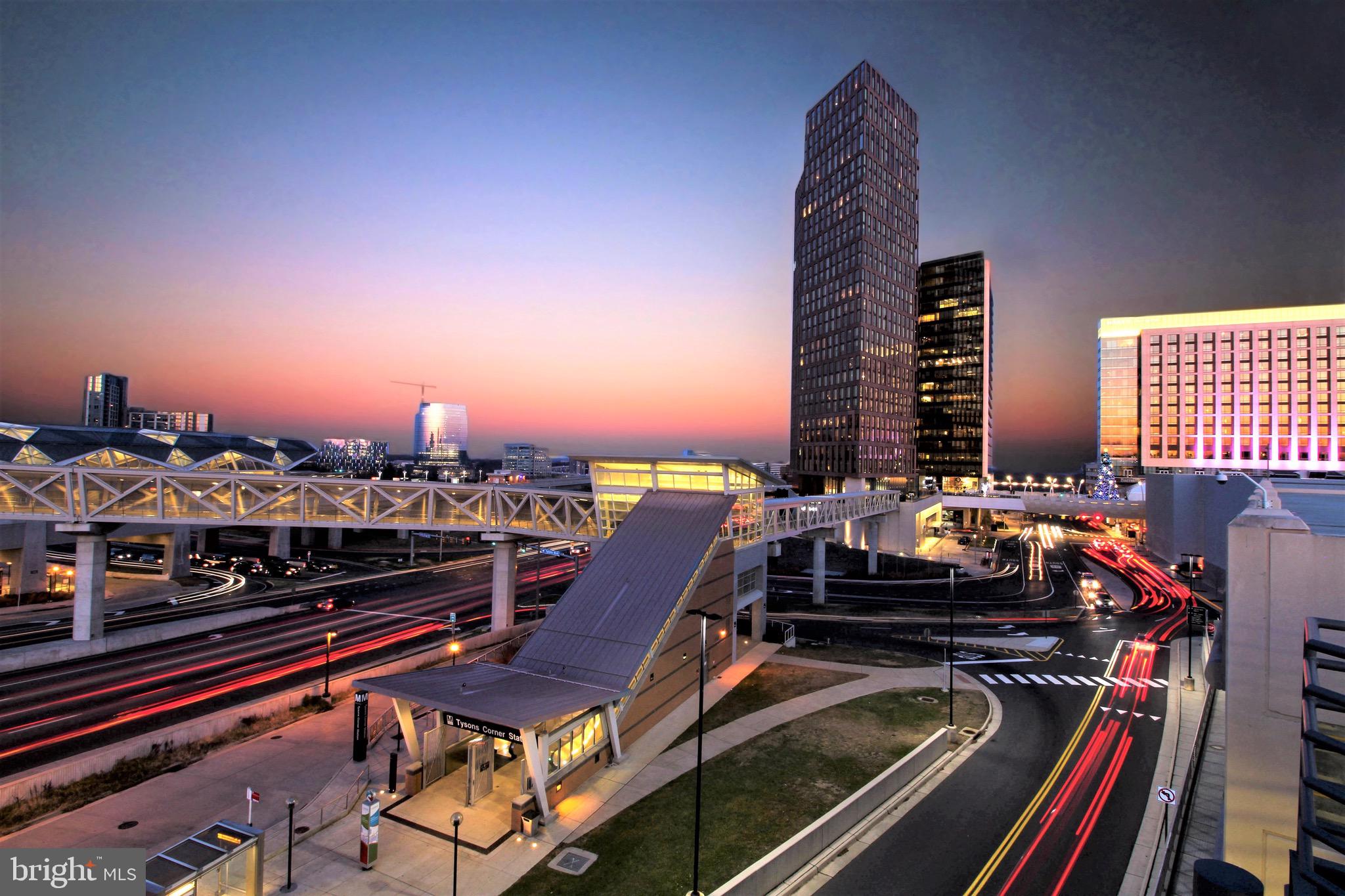 1808 OLD MEADOW ROAD Unit: 1405