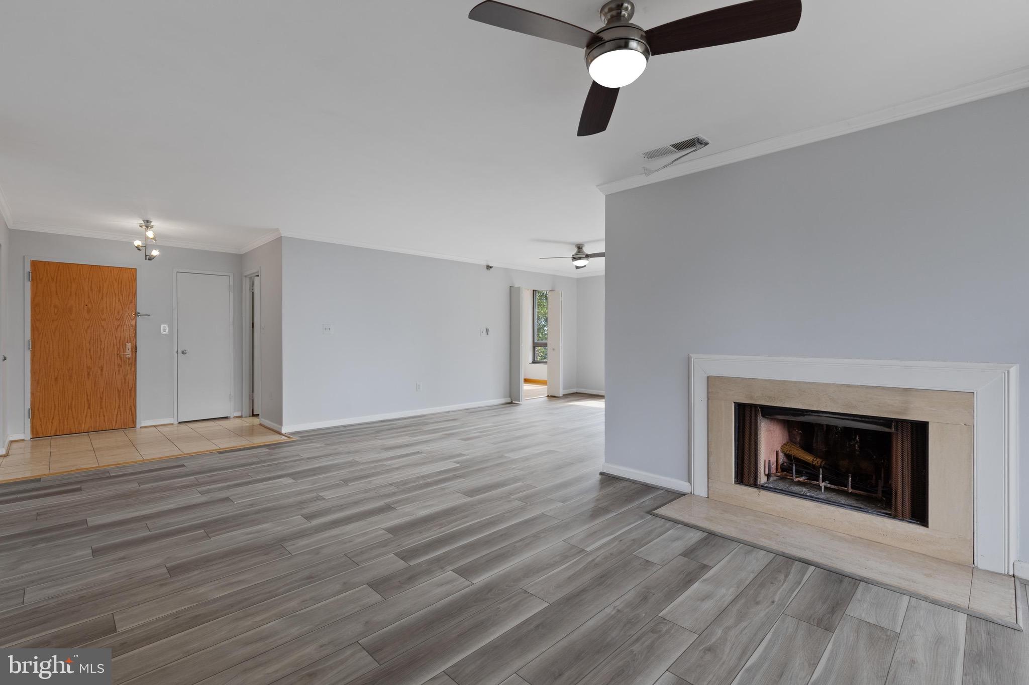 1808 OLD MEADOW RD #1405