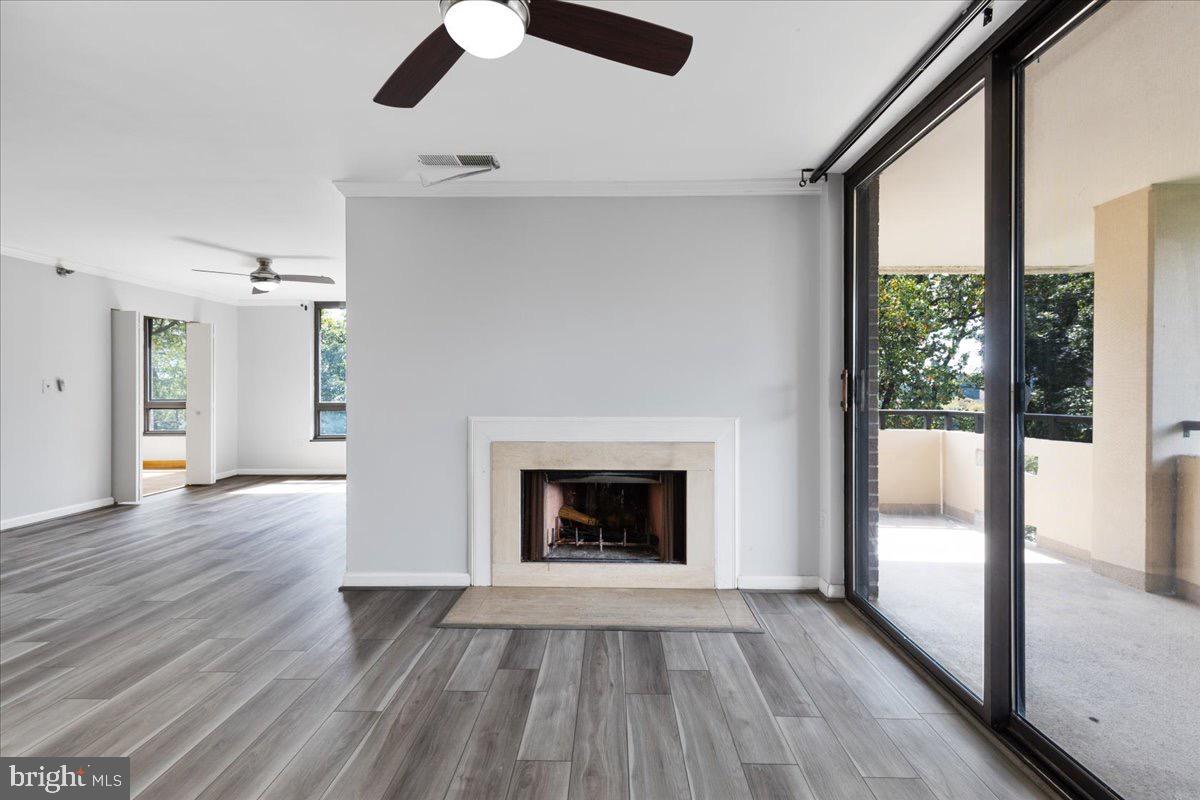 1808 OLD MEADOW RD #1405