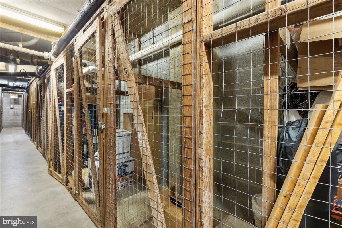 1808 OLD MEADOW RD #1405