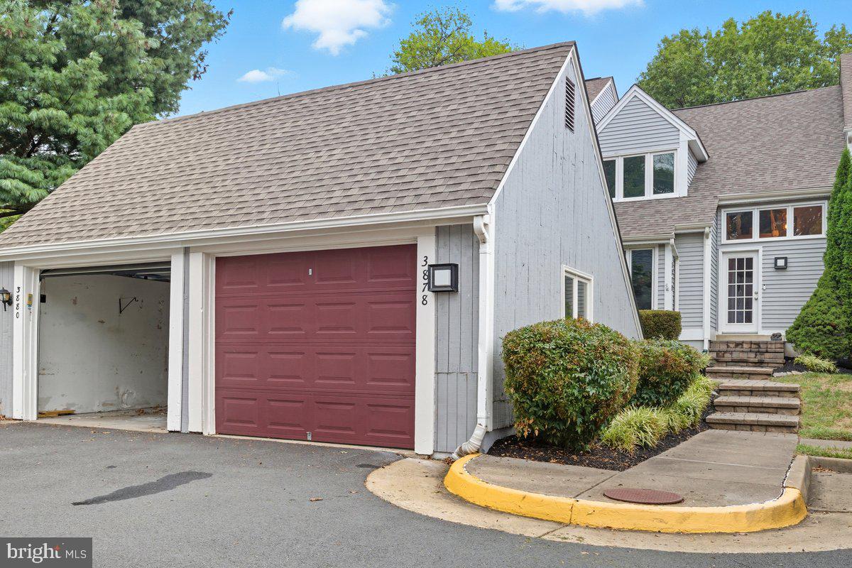 3878 ALDER WOODS COURT