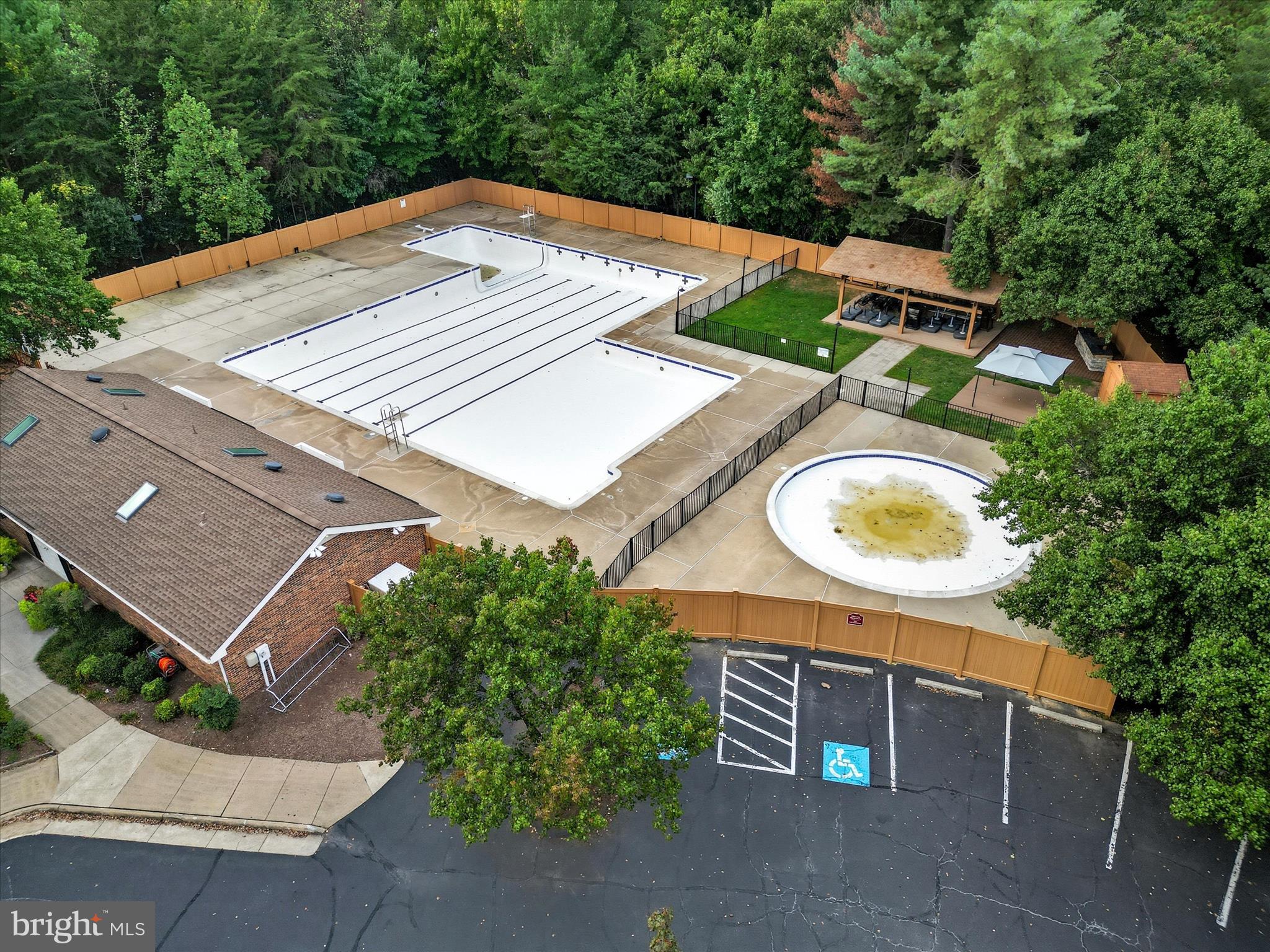 3878 ALDER WOODS COURT