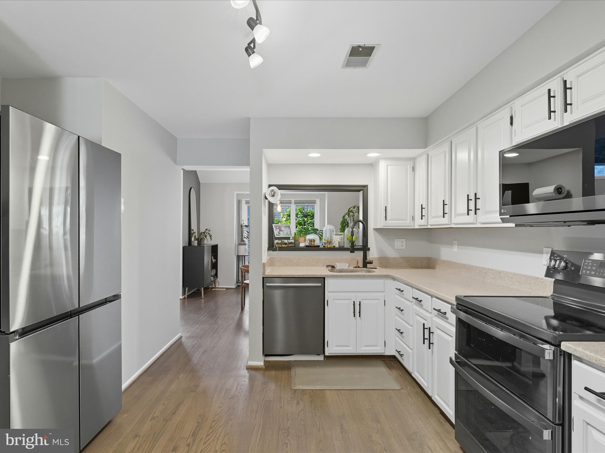 3878 ALDER WOODS COURT